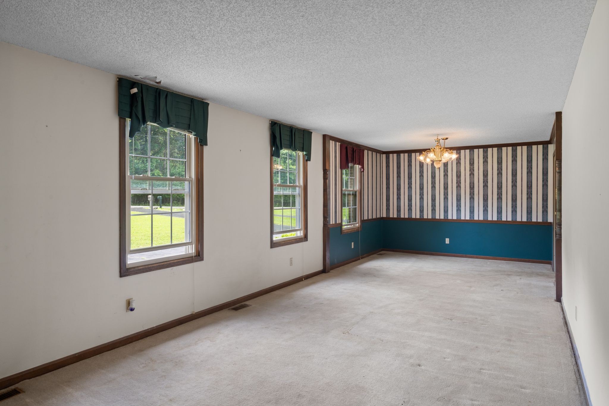 1011 Hickory Harbor Dr Property Photo 14
