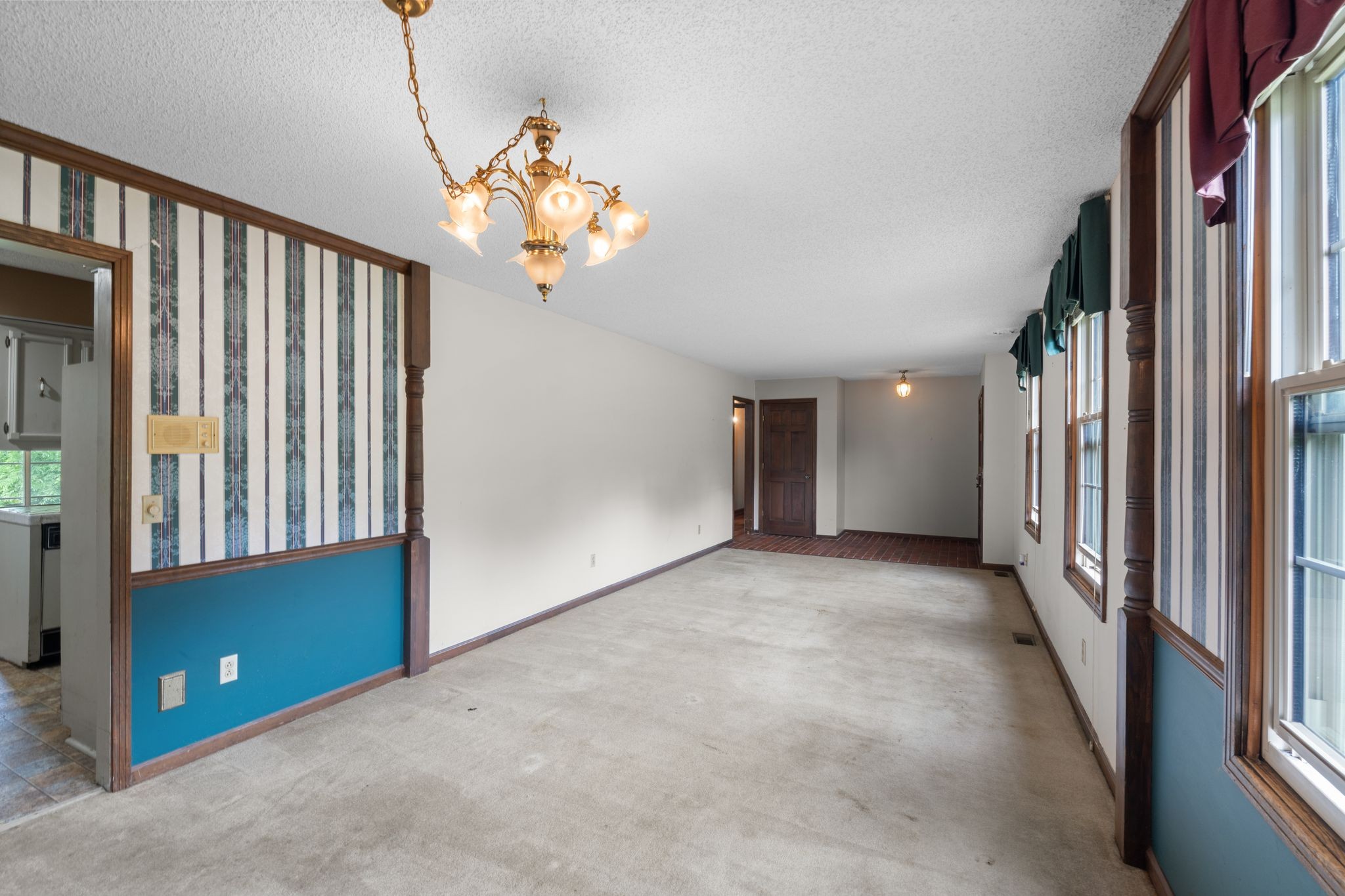 1011 Hickory Harbor Dr Property Photo 15