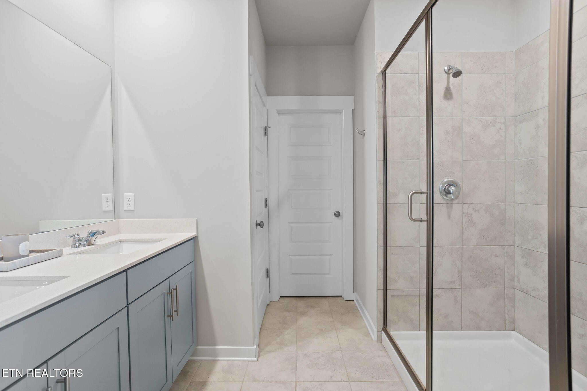 324 Gulfstream Drive Property Photo 27
