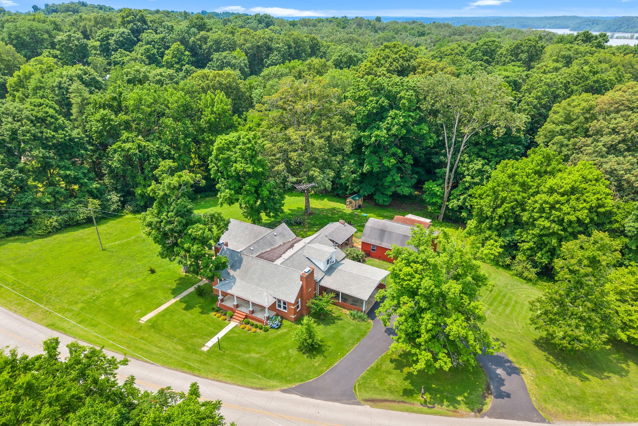 6085 Blue Springs Rd Property Photo 1