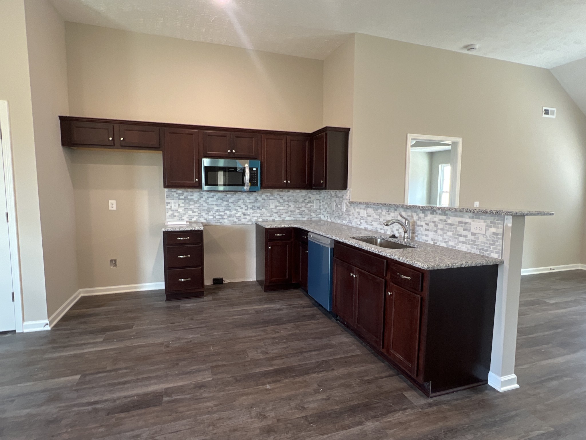 147 Timber Circle Property Photo 3