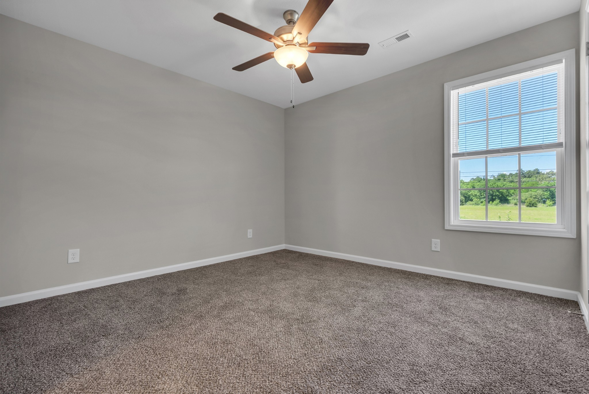 227 Drayton Dr Property Photo 25