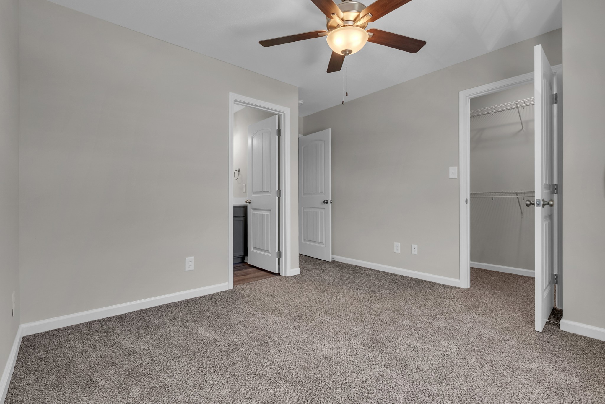 227 Drayton Dr Property Photo 27
