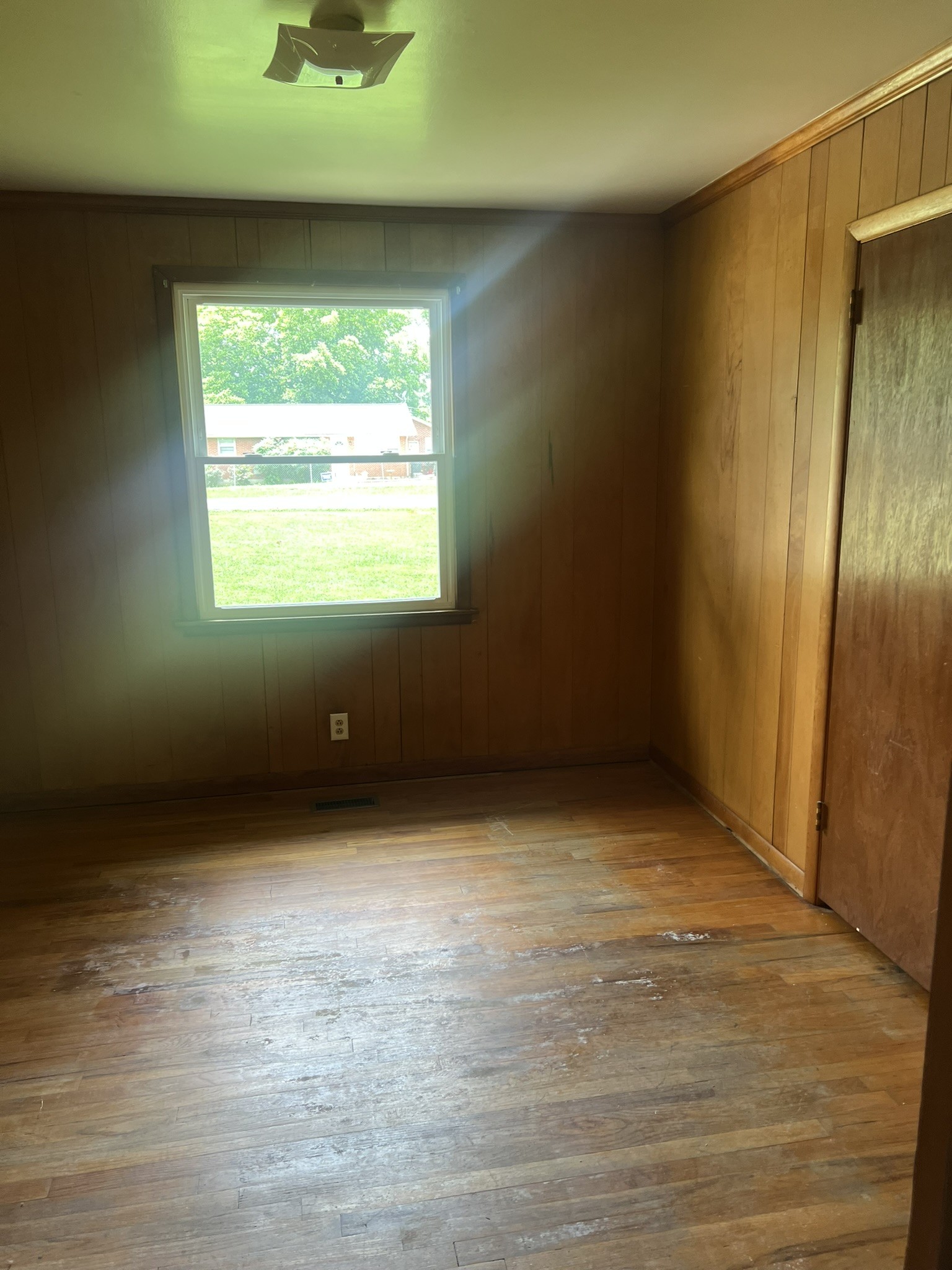 134 Campbell Pl Property Photo 6