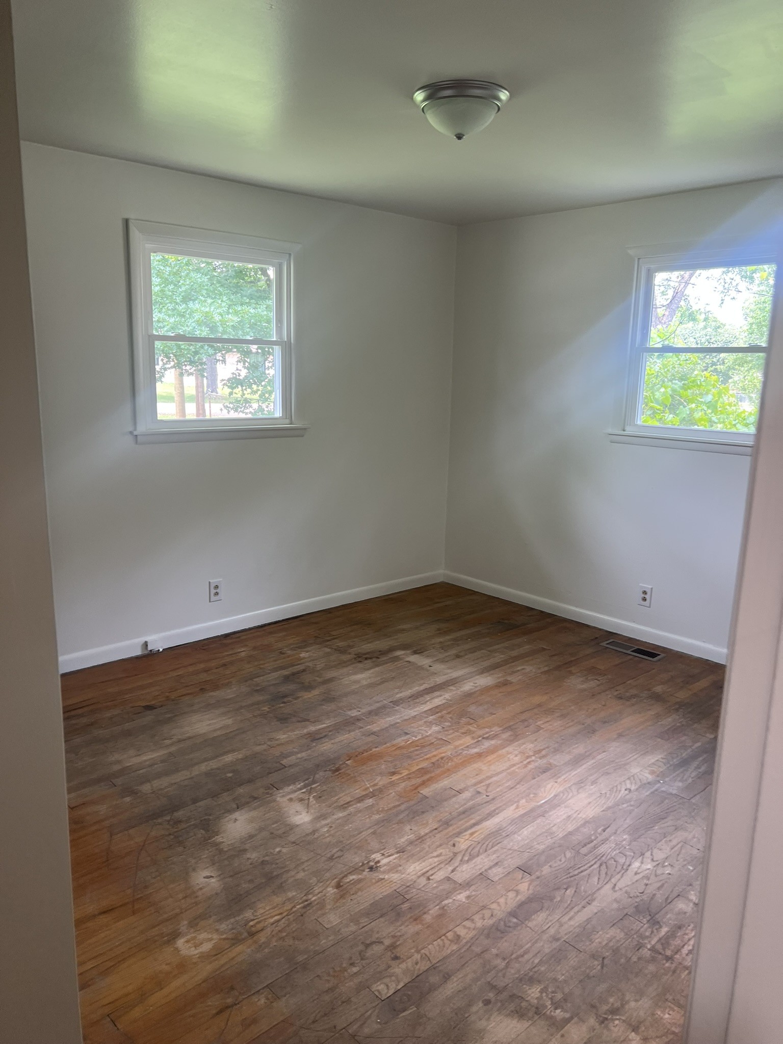 134 Campbell Pl Property Photo 7