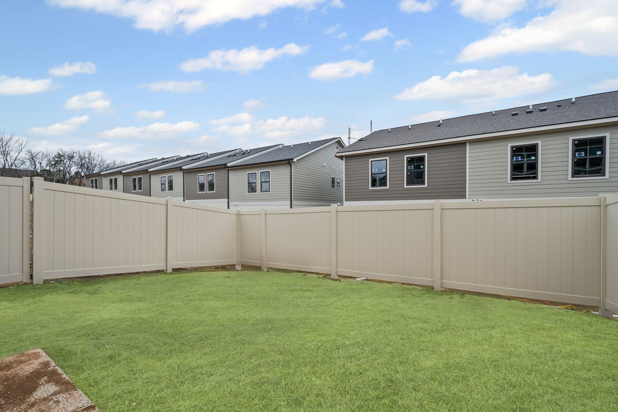 1065 Noble Place Loop Property Photo 10