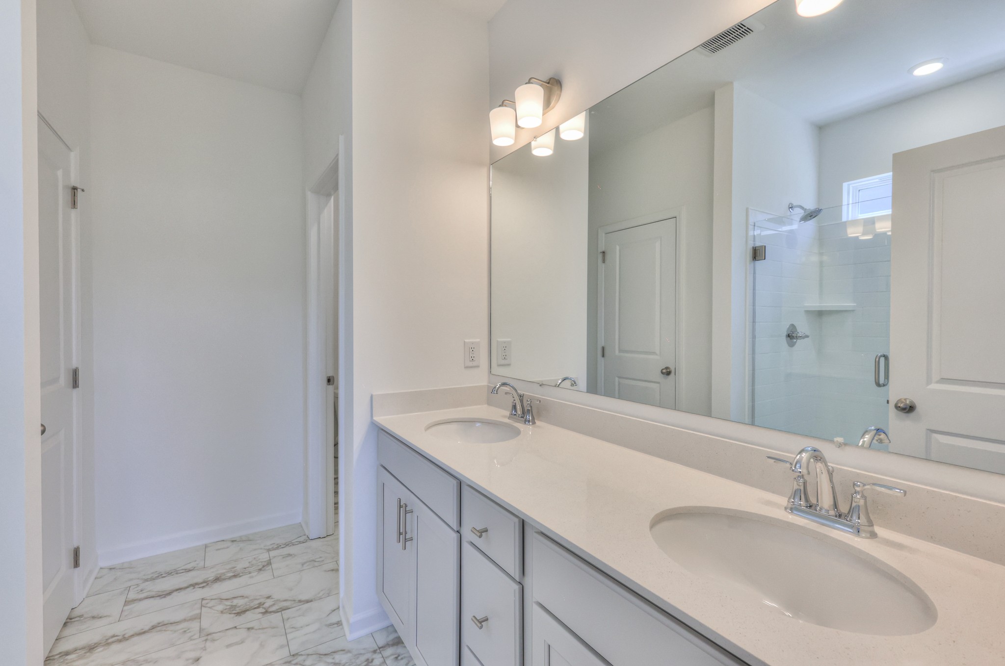 209 Charlie Place Property Photo 28
