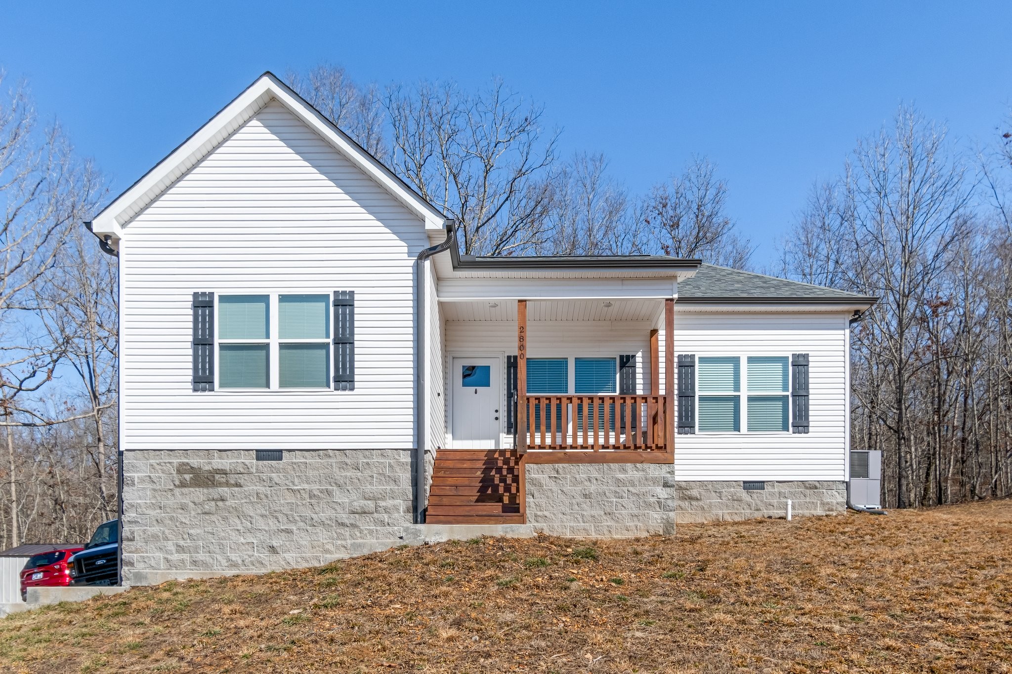 2800 N Hurricane Creek Rd Property Photo 1