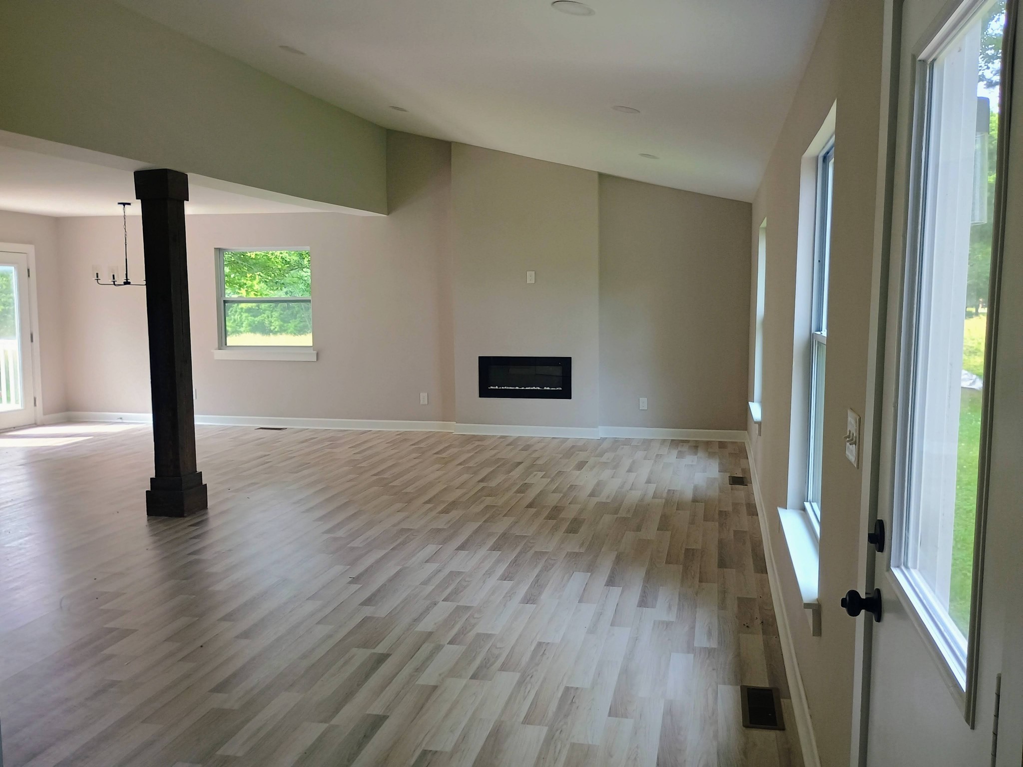 657 Chaffin Rd Property Photo 7