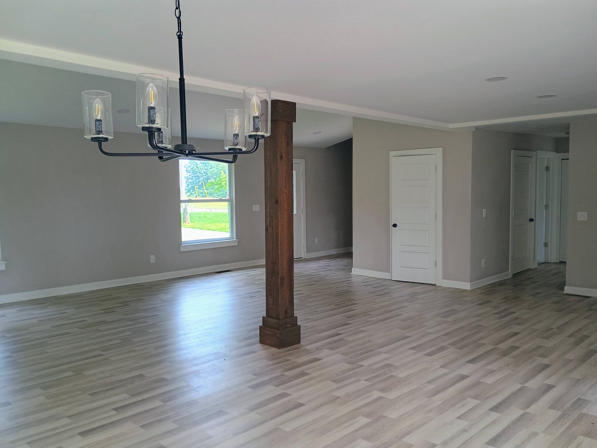 657 Chaffin Rd Property Photo 8