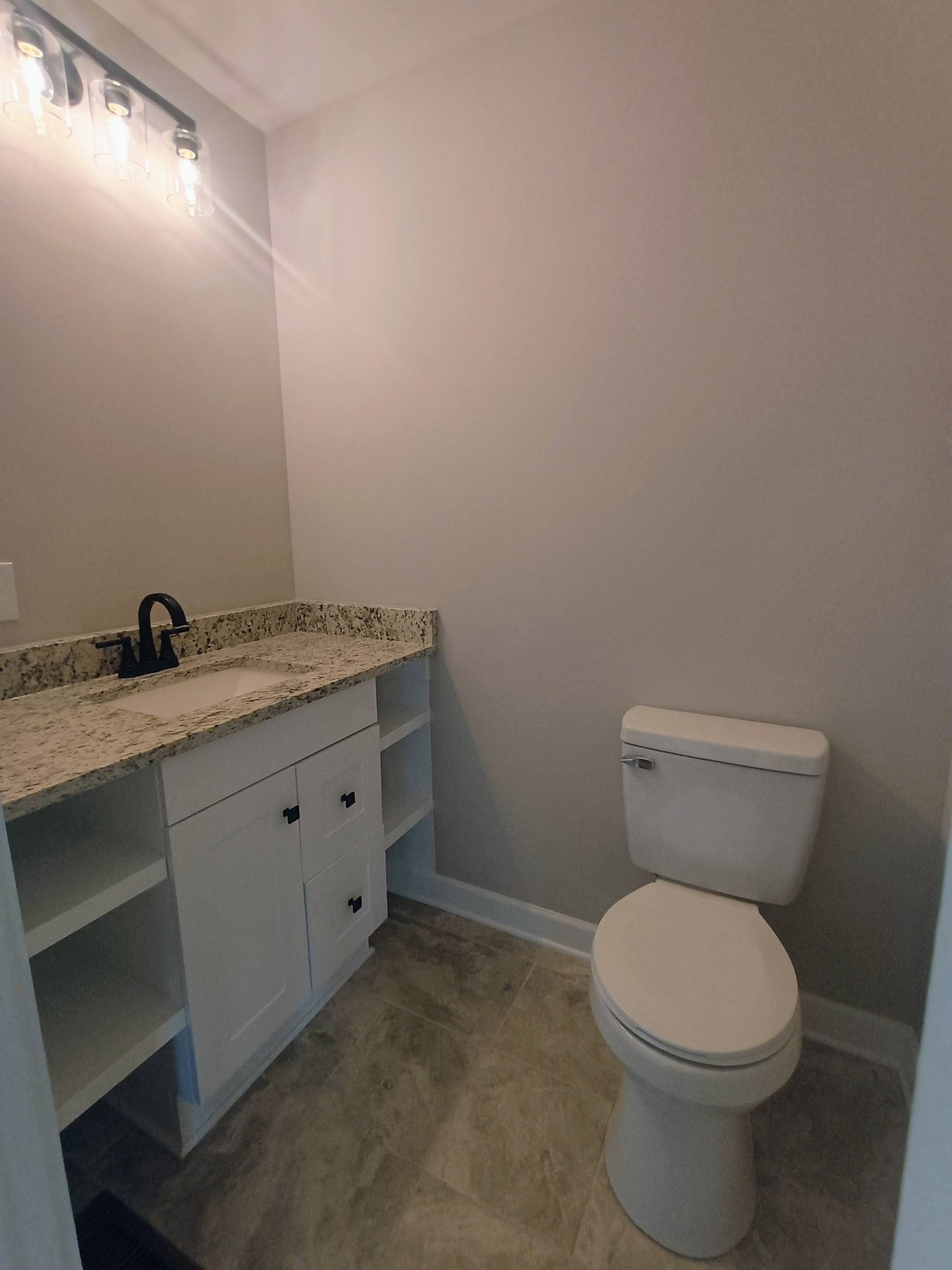 657 Chaffin Rd Property Photo 9