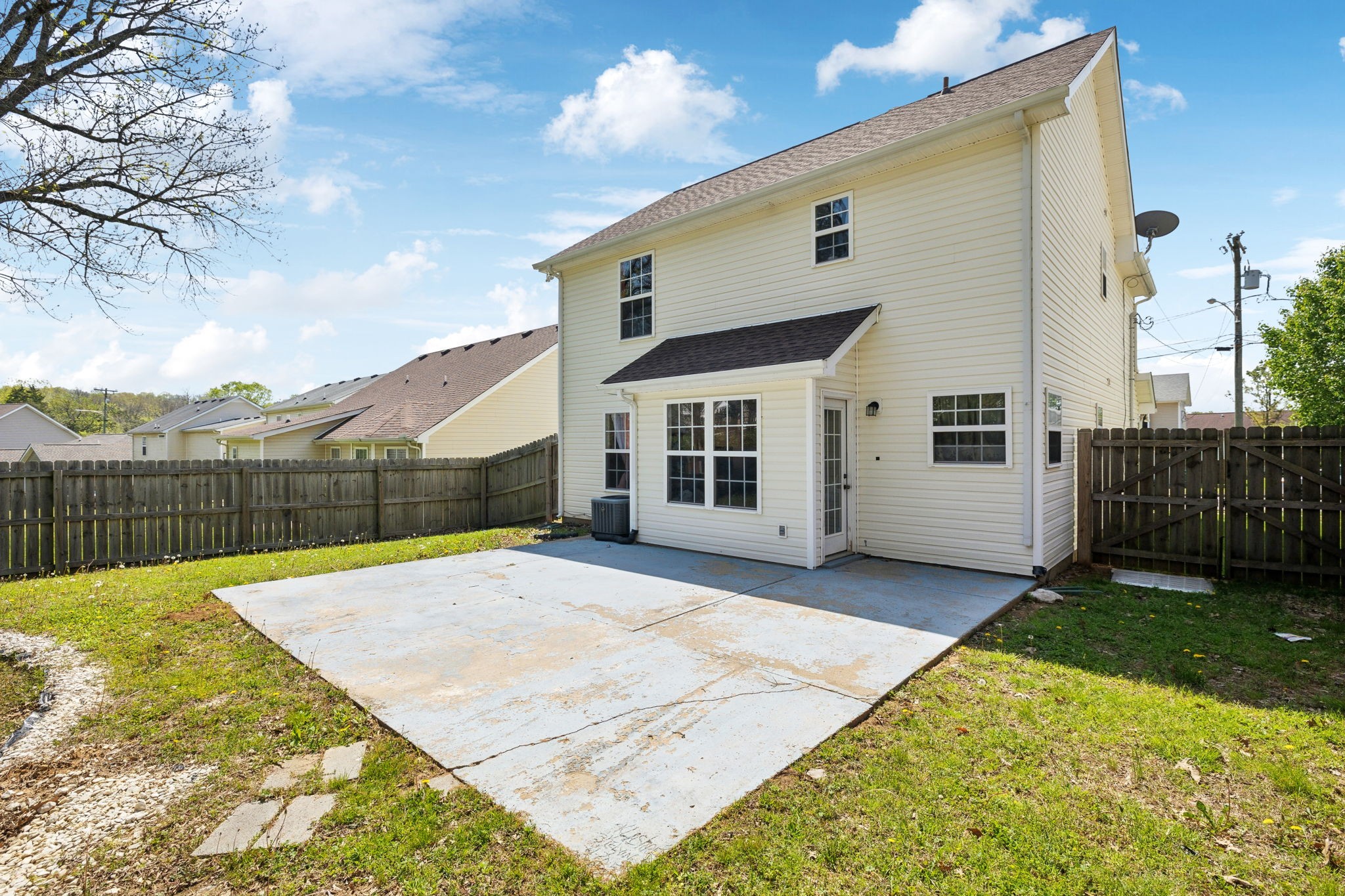 8237 Ramstone Way Property Photo 19