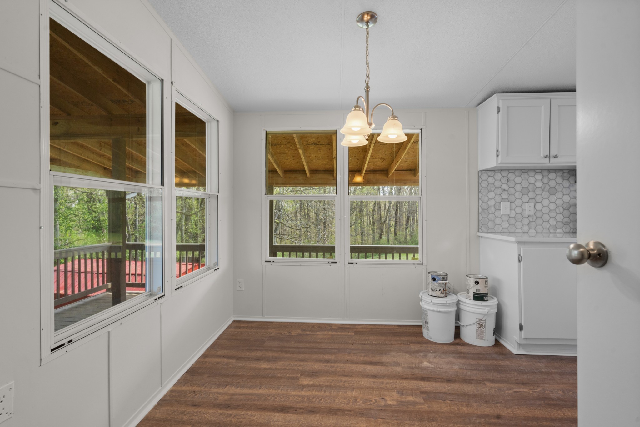 405 Briarwood Rd Property Photo 14