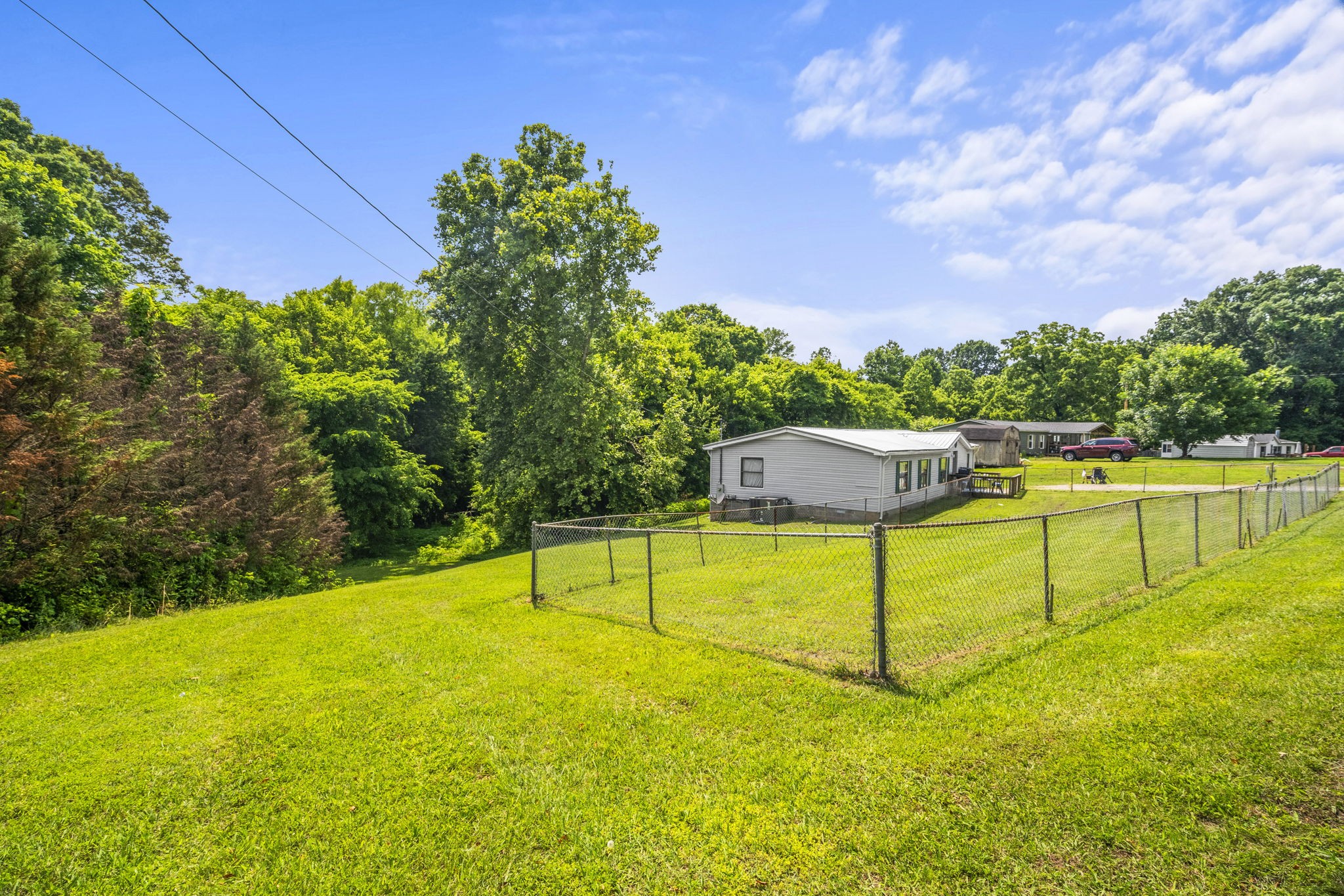 1189 Leo Baker Rd Property Photo 5