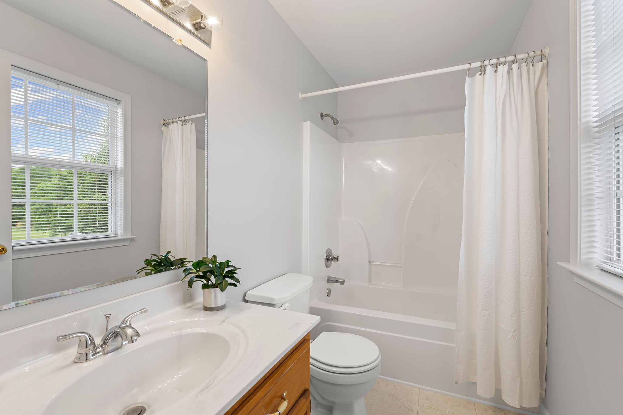 520 White Oak Trl Property Photo 17