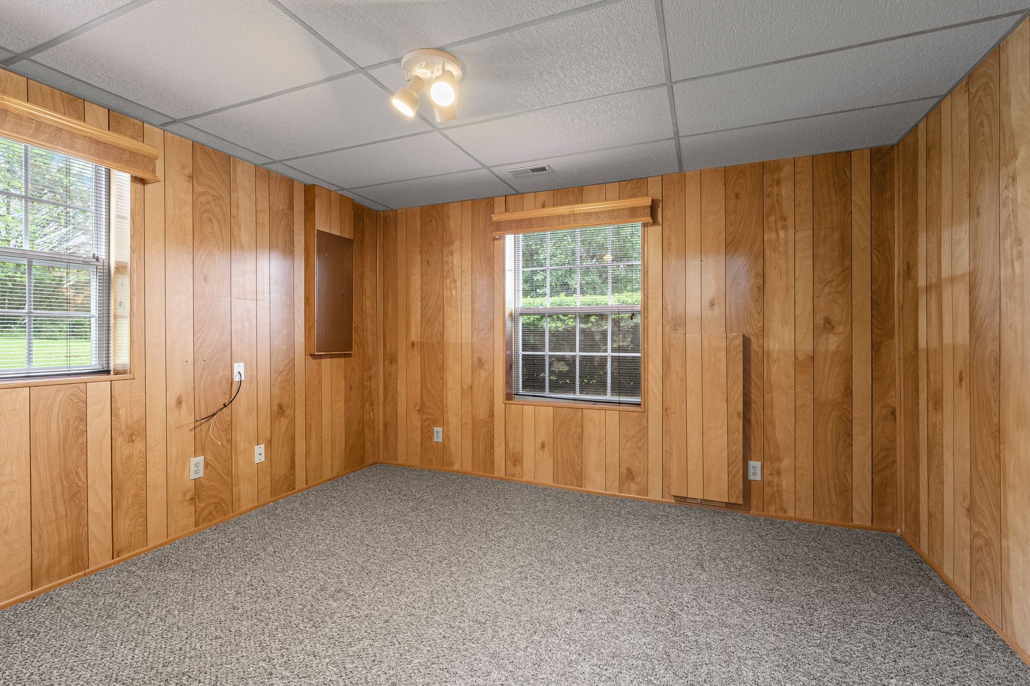 520 White Oak Trl Property Photo 25