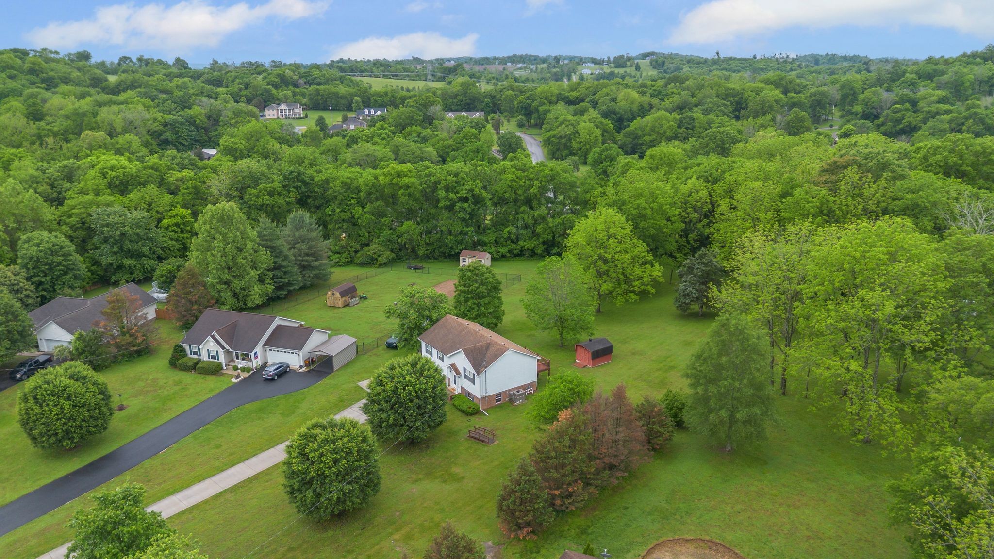 520 White Oak Trl Property Photo 33