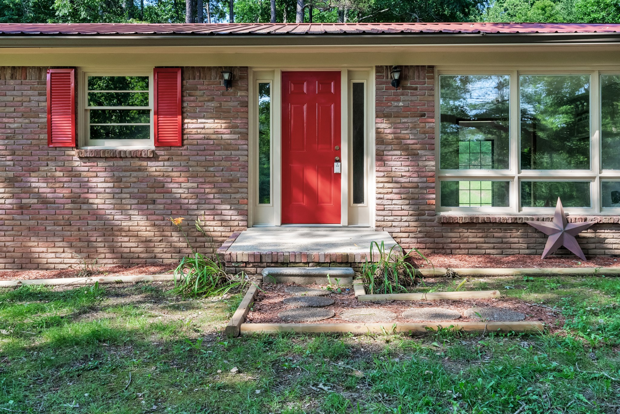 5595 Denmark Rd Property Photo 3