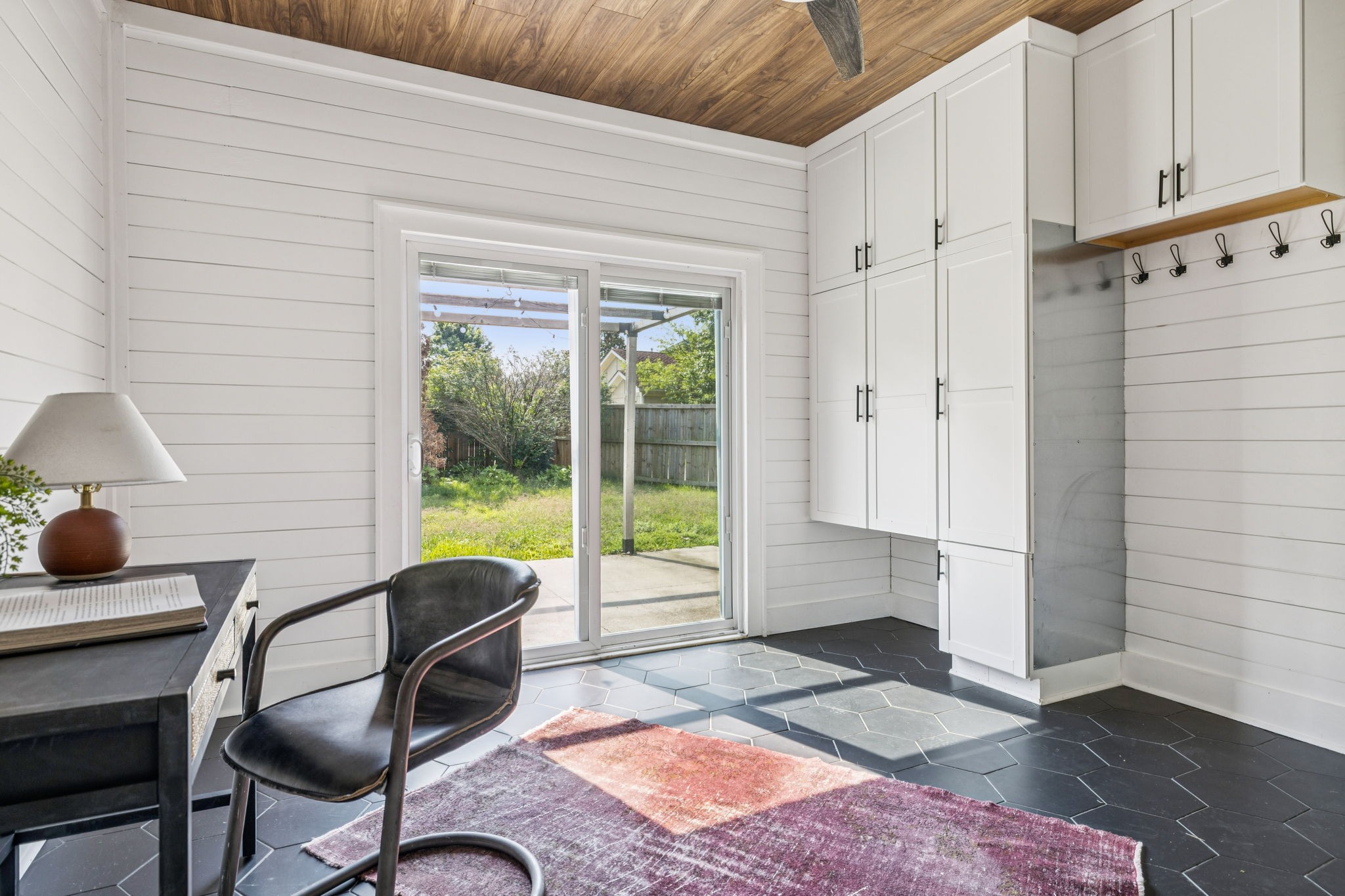8404 Danbrook Dr Property Photo 21