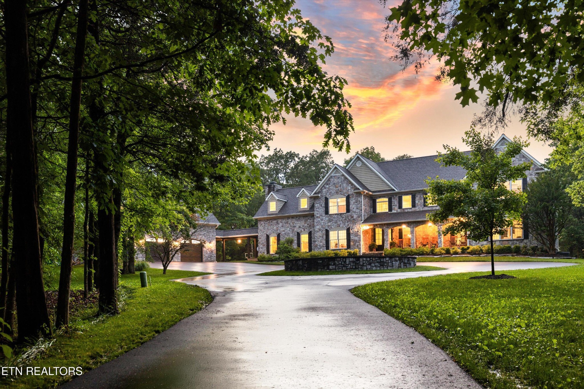 12715 Union Rd Property Photo 1