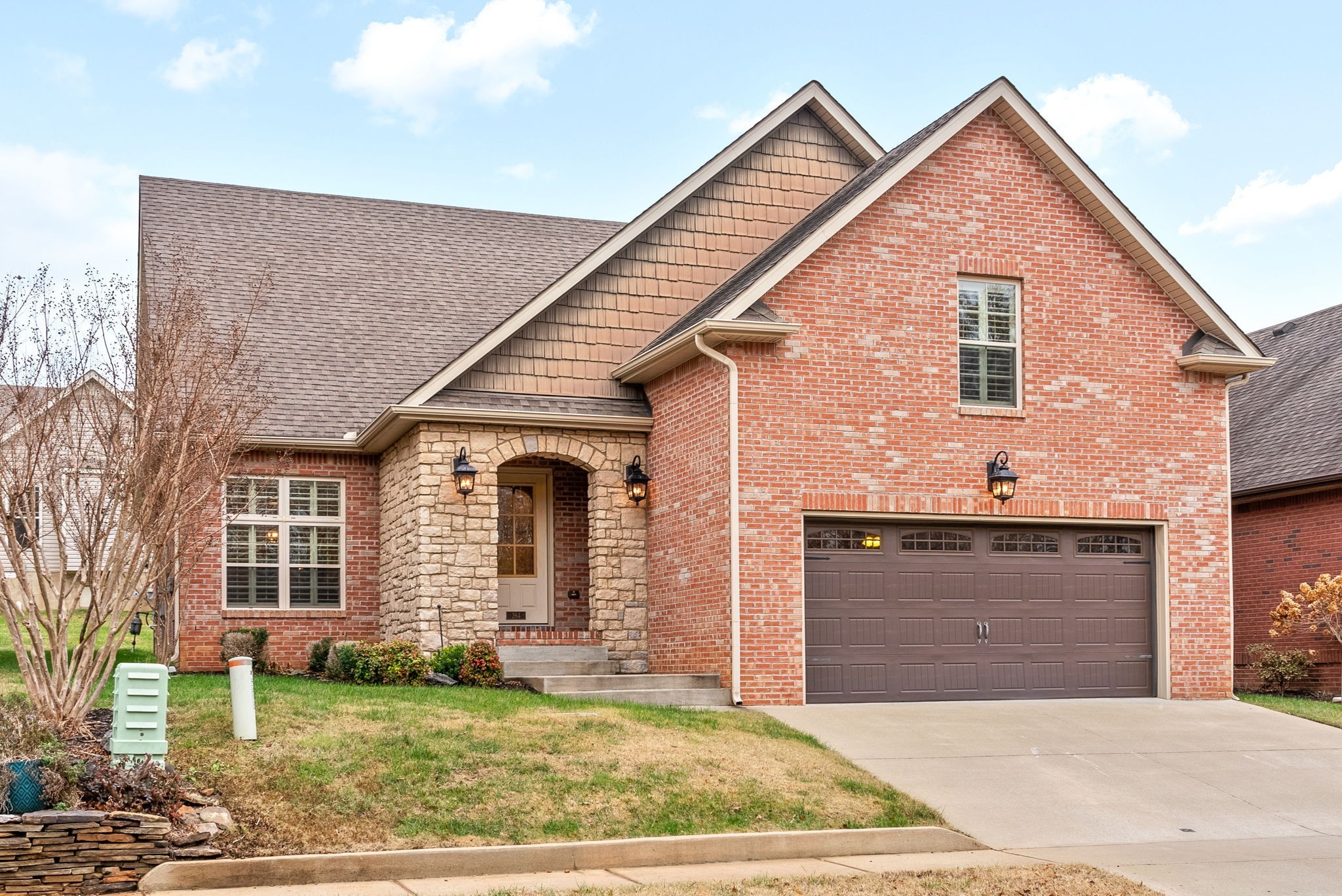 264 Turnberry Cir Property Photo