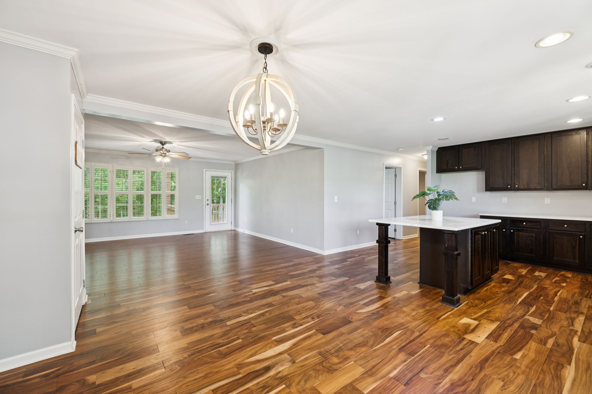 2408 Cantor Way Property Photo 8