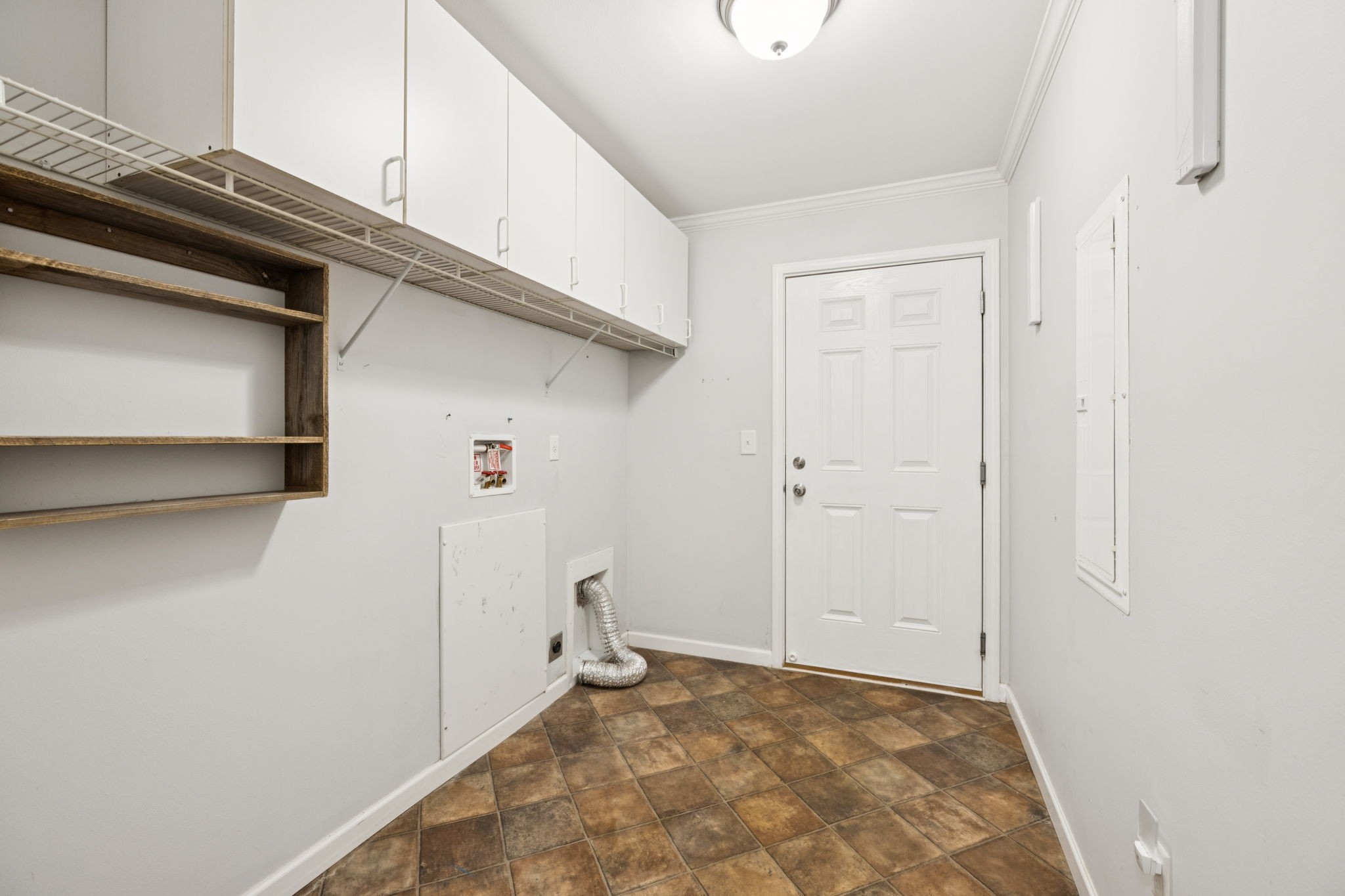 2408 Cantor Way Property Photo 31