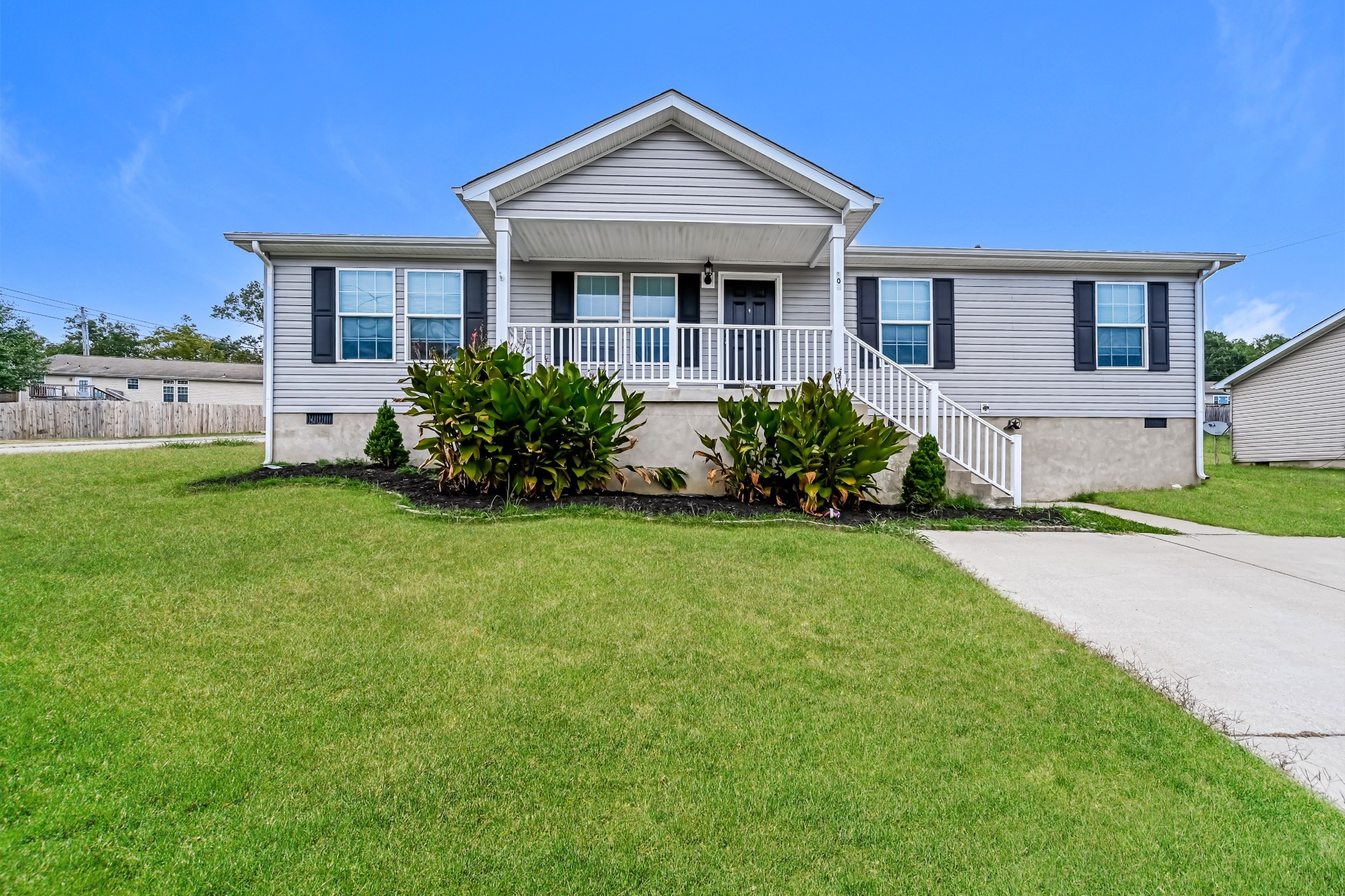 101 Westwind Ct Property Photo 1