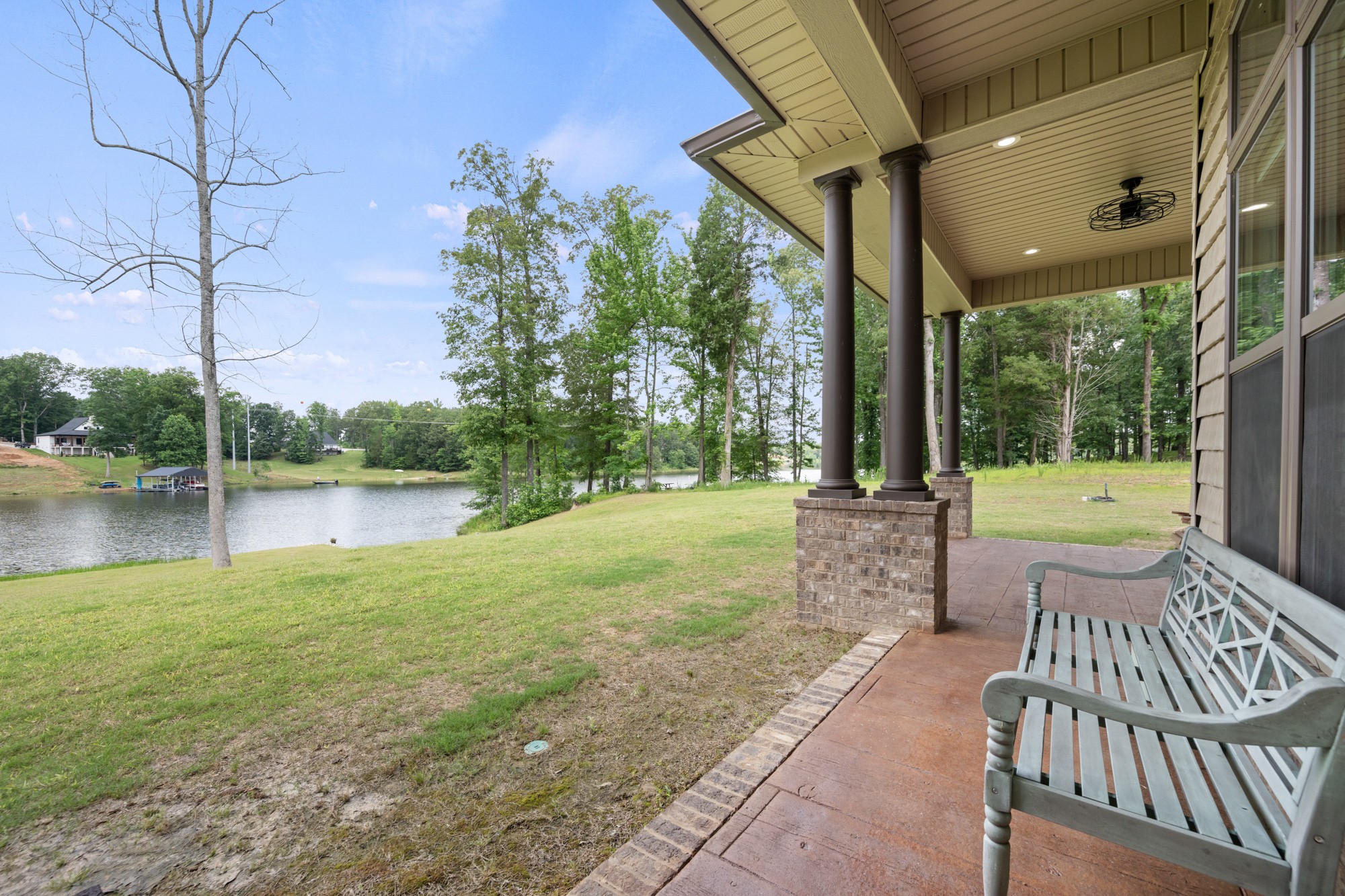 185 Stately Oak Dr Property Photo 43