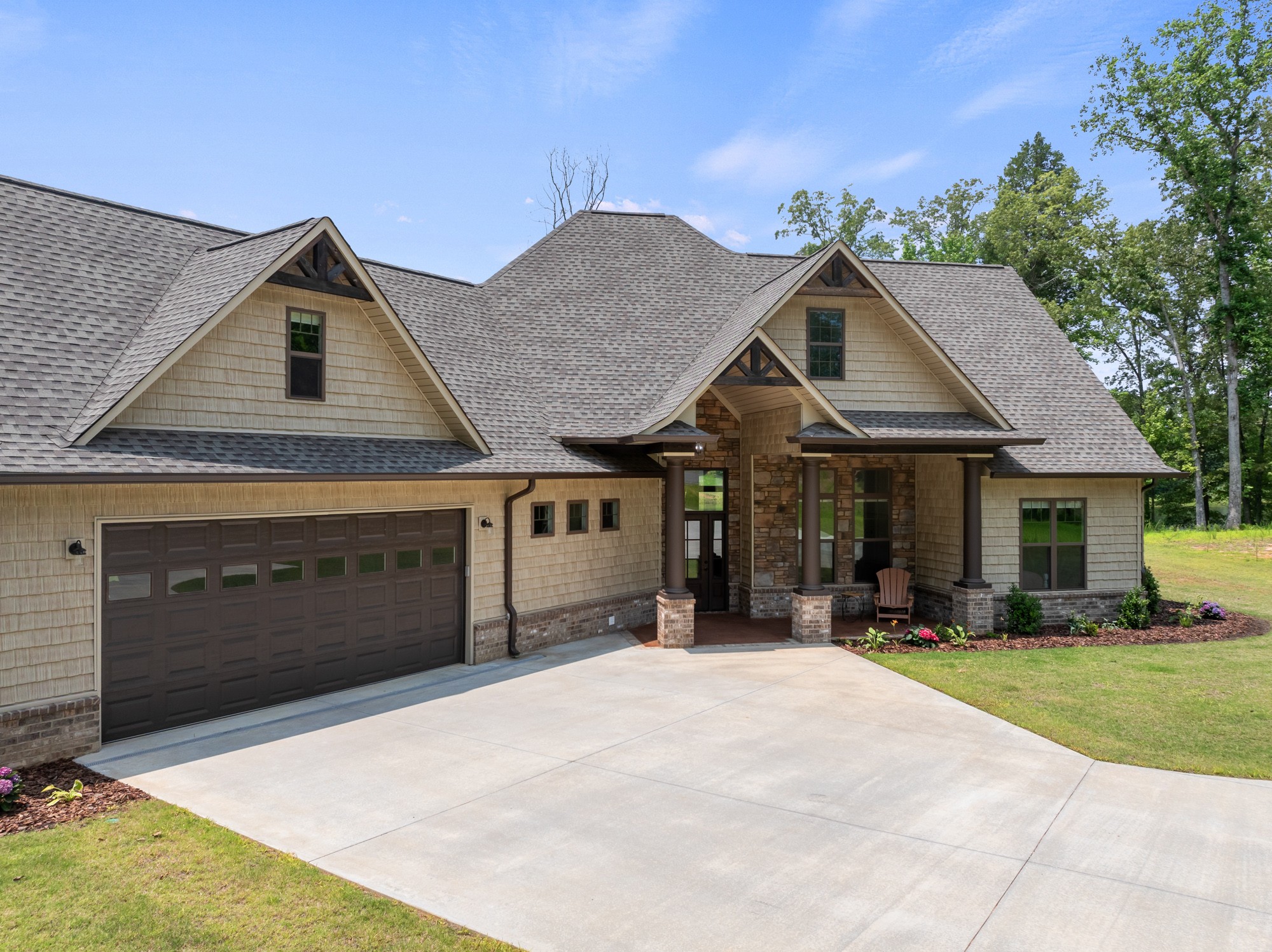 185 Stately Oak Dr Property Photo 44