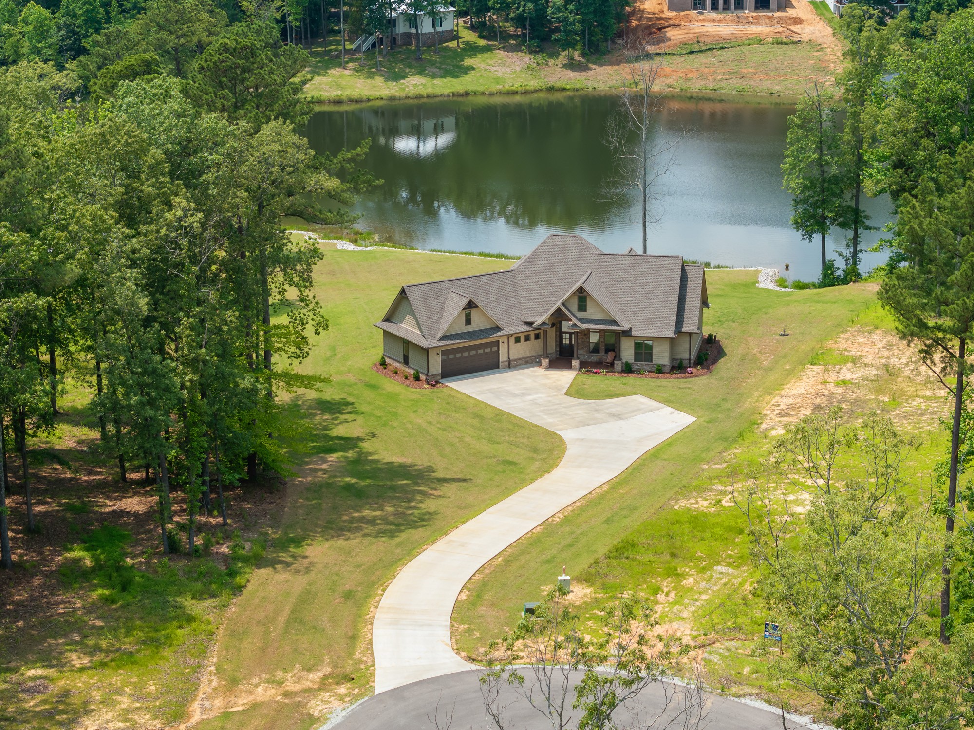 185 Stately Oak Dr Property Photo 46