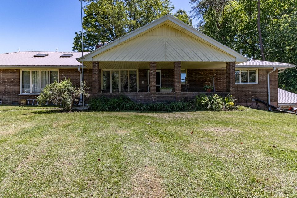 2216 Cove Hill Rd Property Photo 4