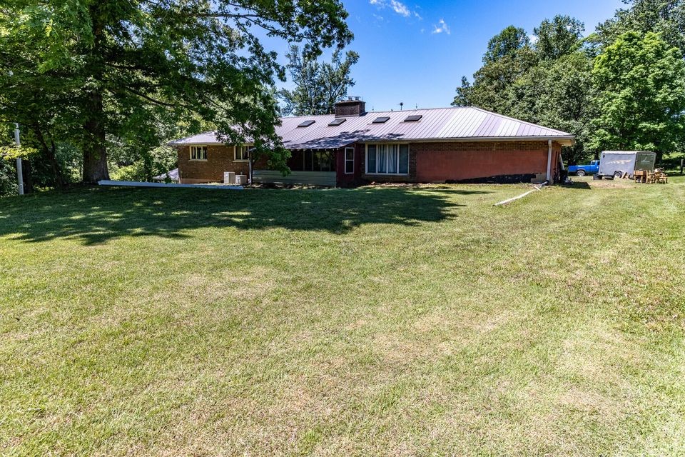2216 Cove Hill Rd Property Photo 5
