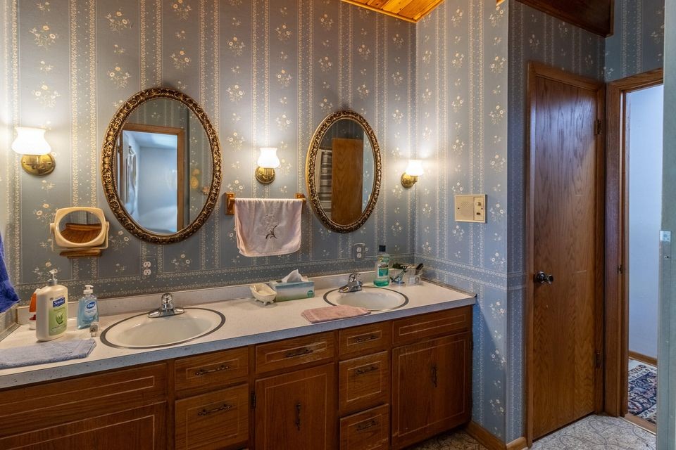2216 Cove Hill Rd Property Photo 15