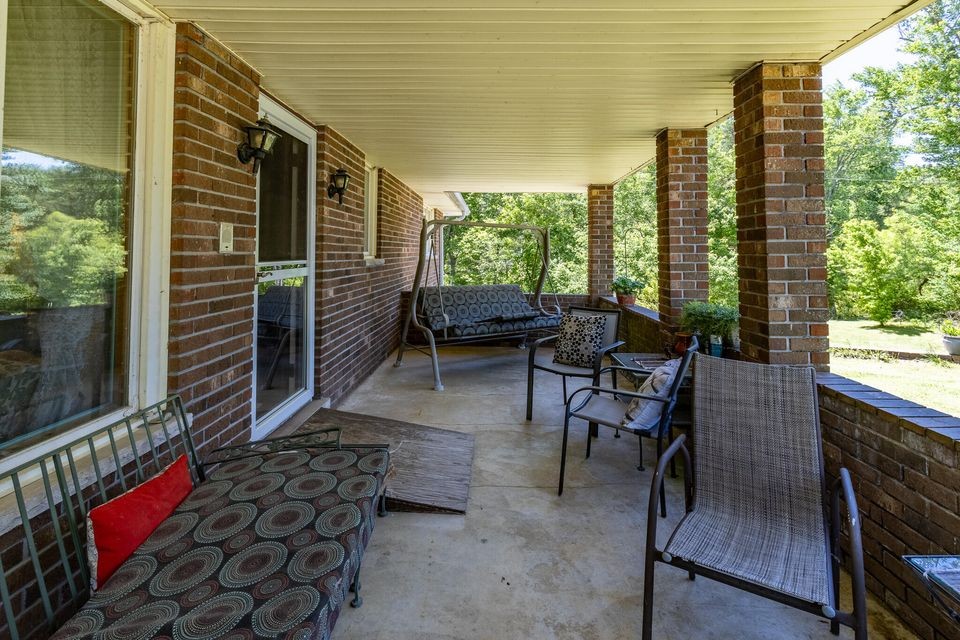 2216 Cove Hill Rd Property Photo 33