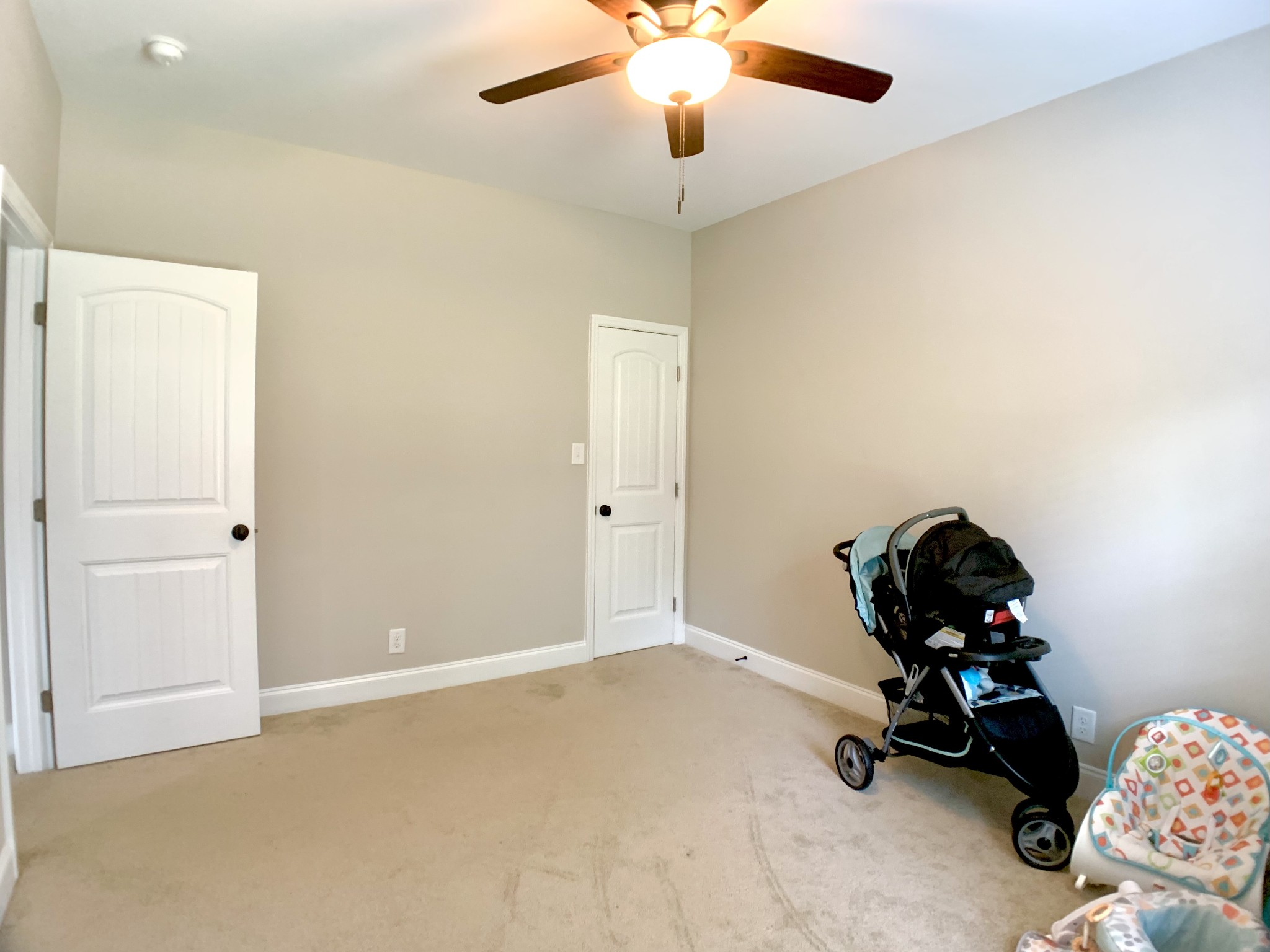 2925 Mcmanus Cir Property Photo 17