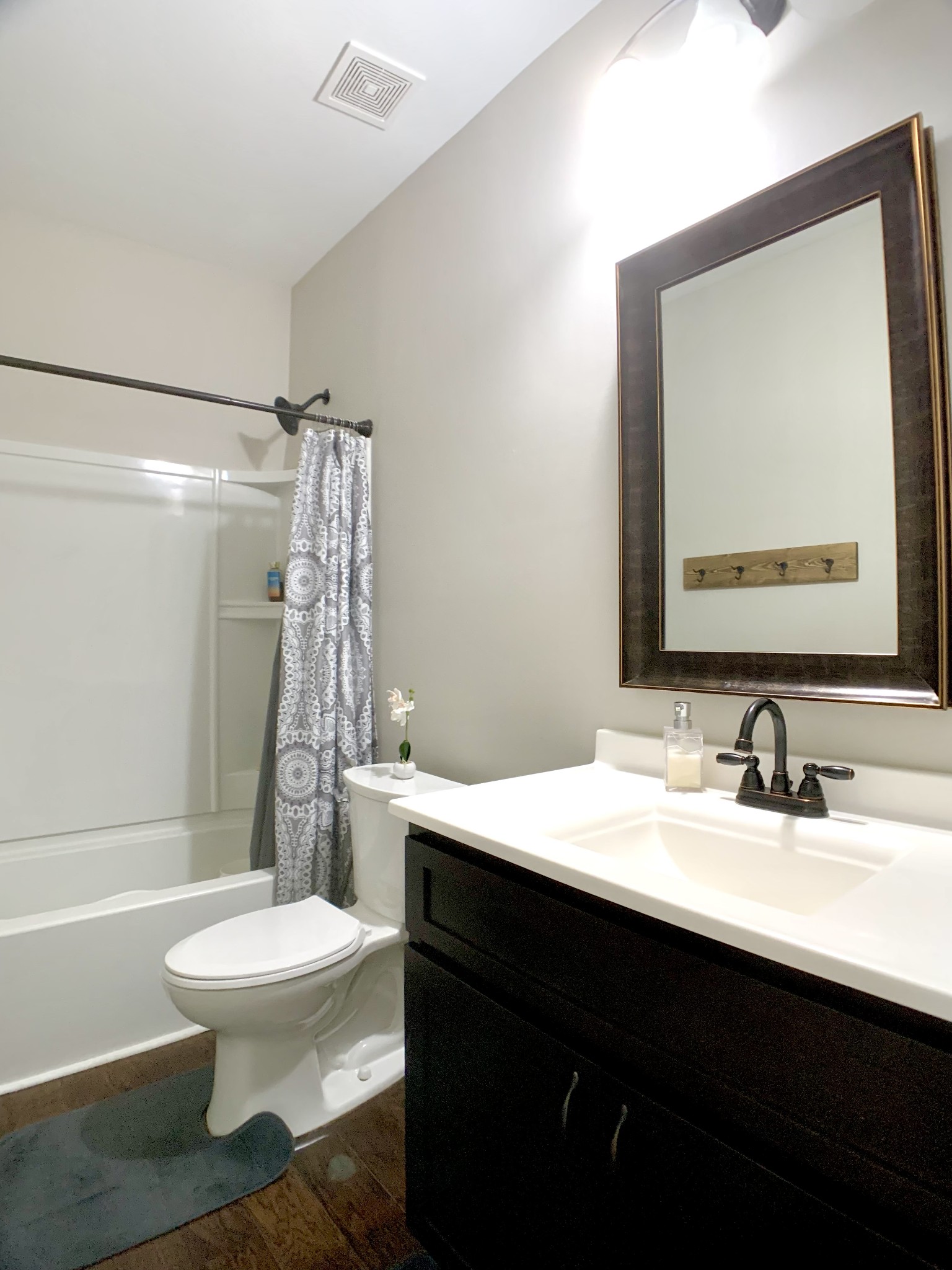 2925 Mcmanus Cir Property Photo 18