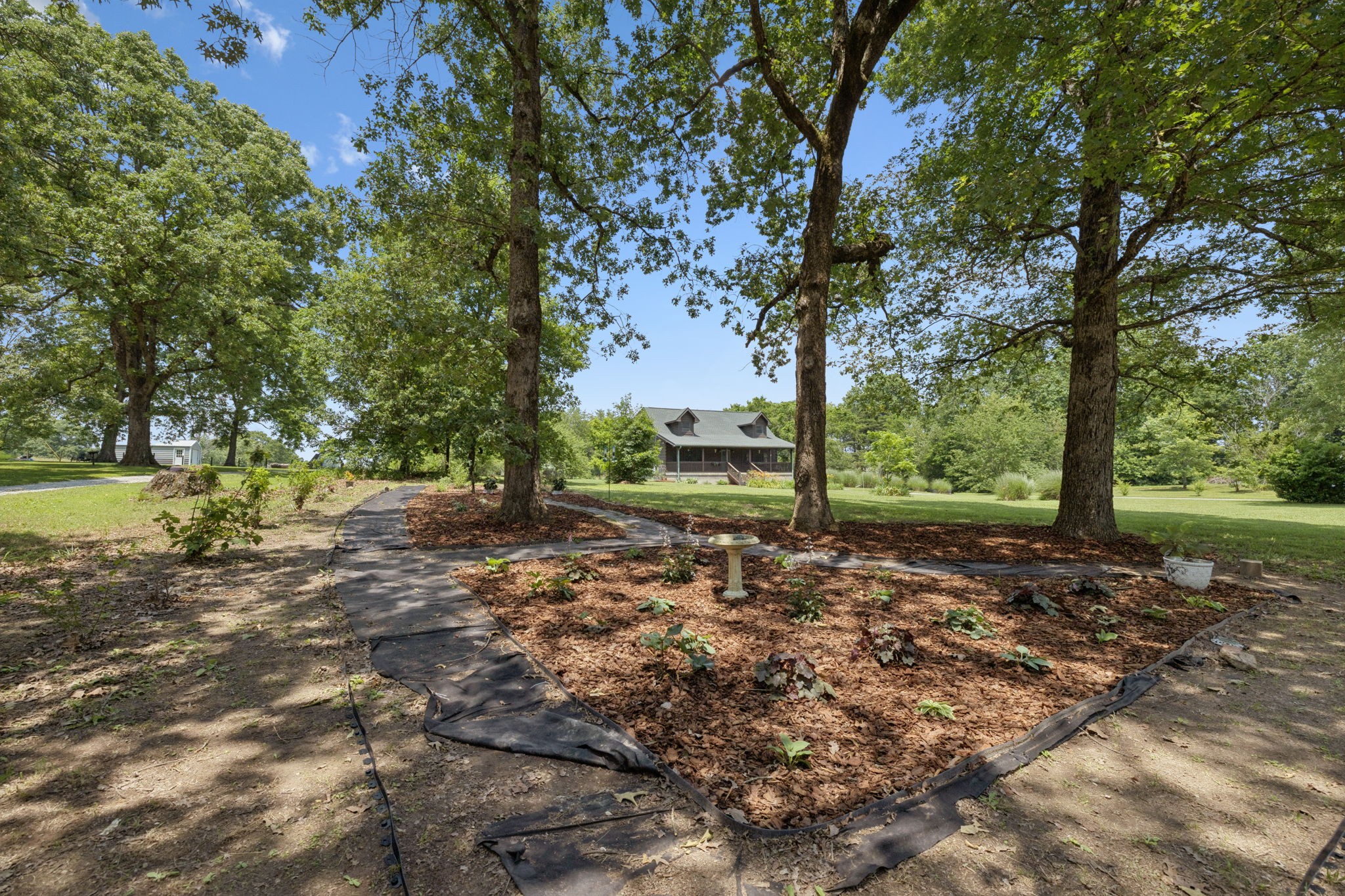 1531 Taylor Town Rd Property Photo 5