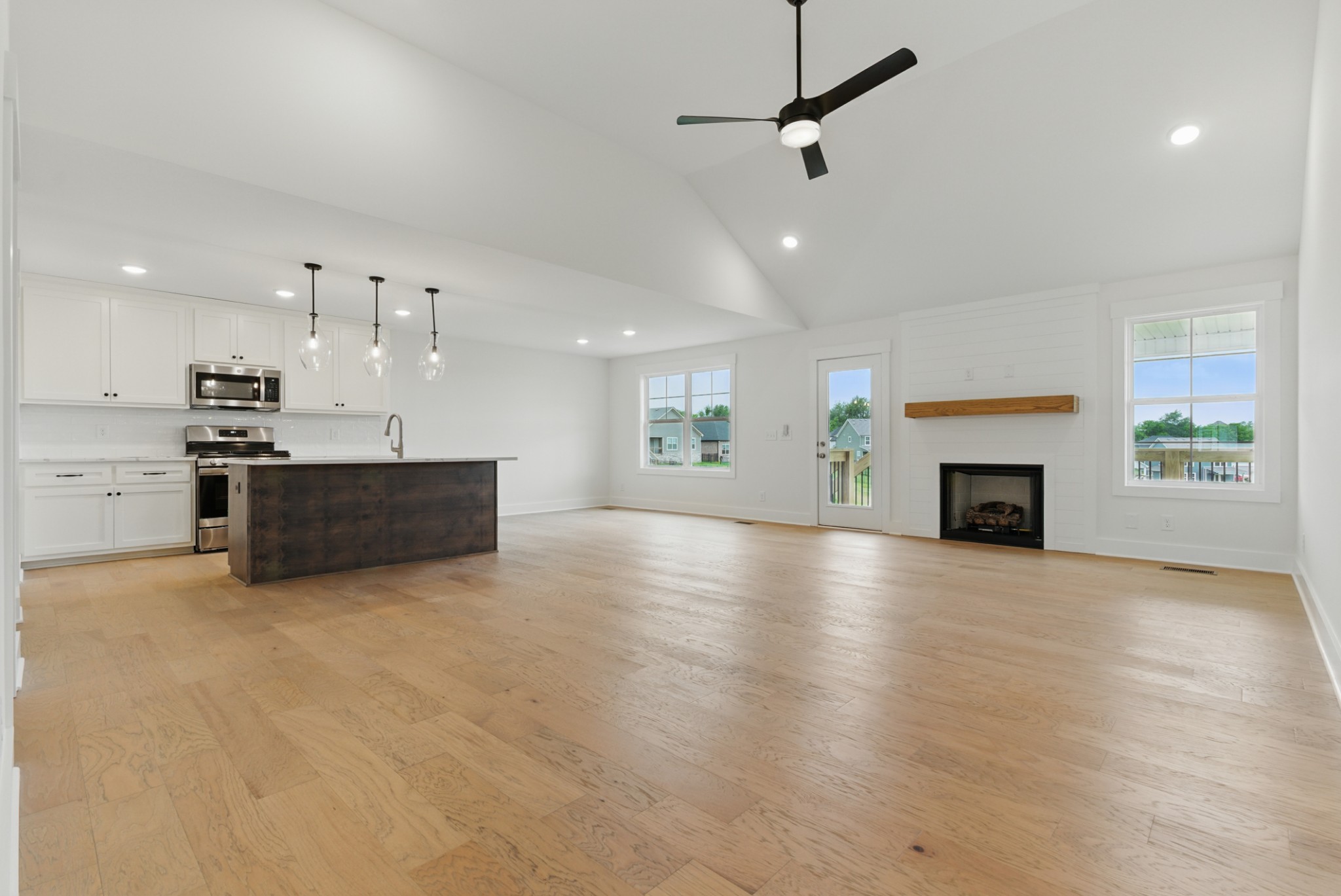 1565 Collins View Way Property Photo 13