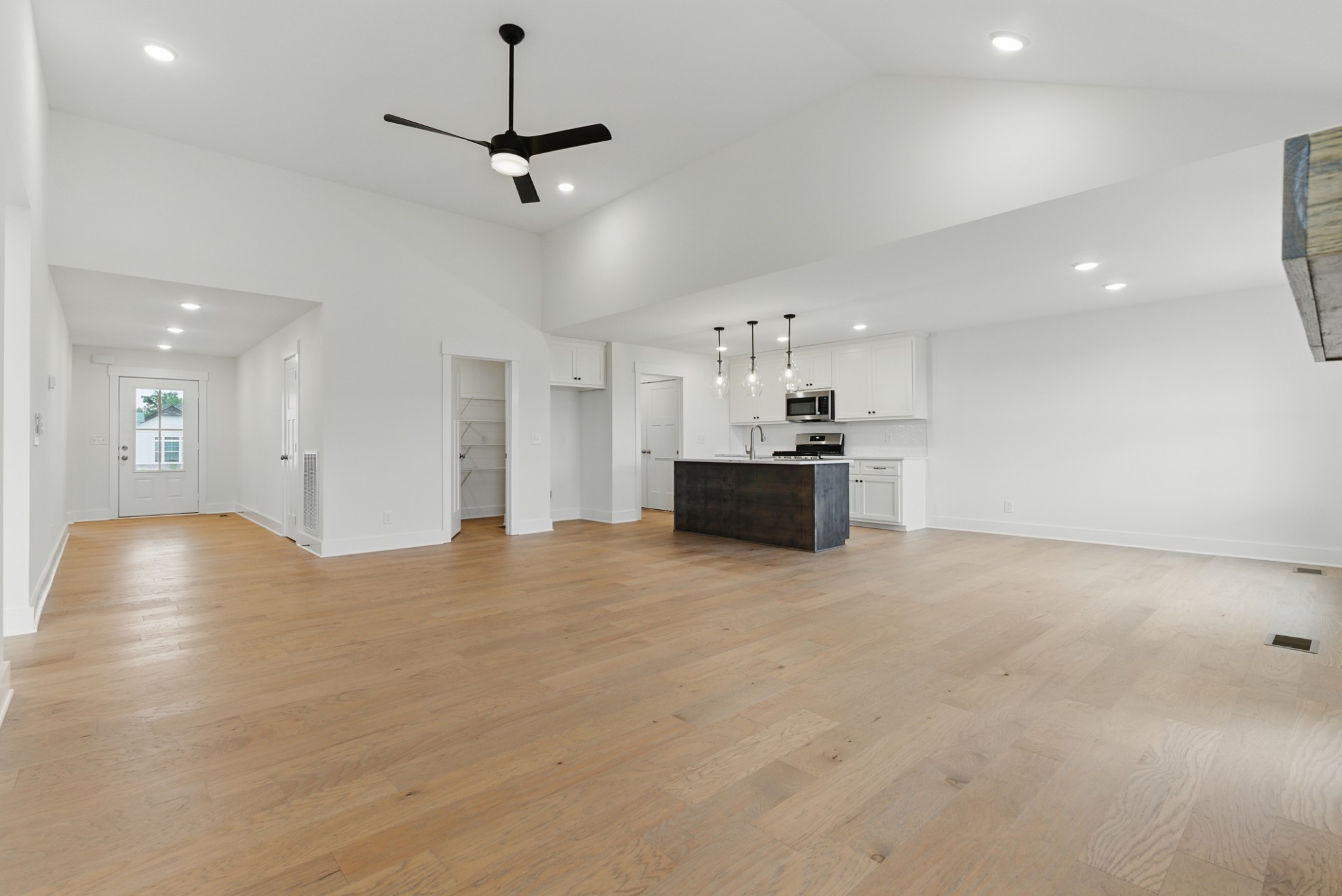 1565 Collins View Way Property Photo 19