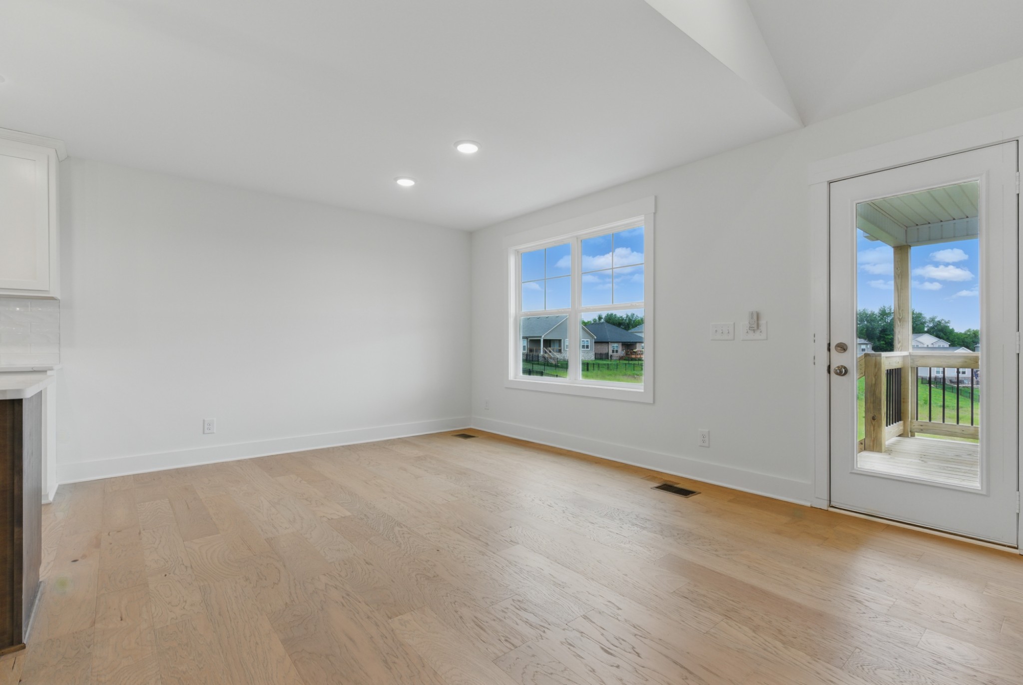 1565 Collins View Way Property Photo 22