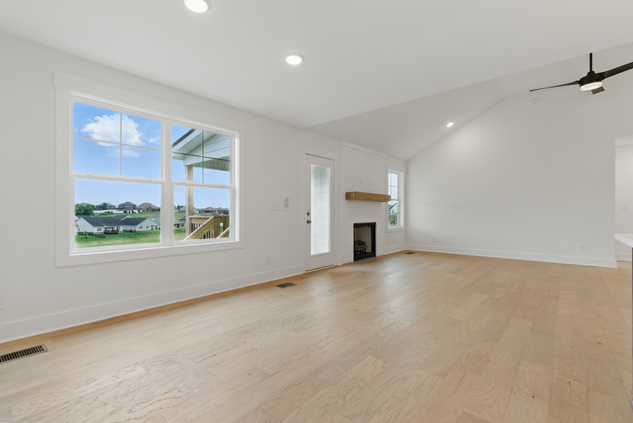 1565 Collins View Way Property Photo 24