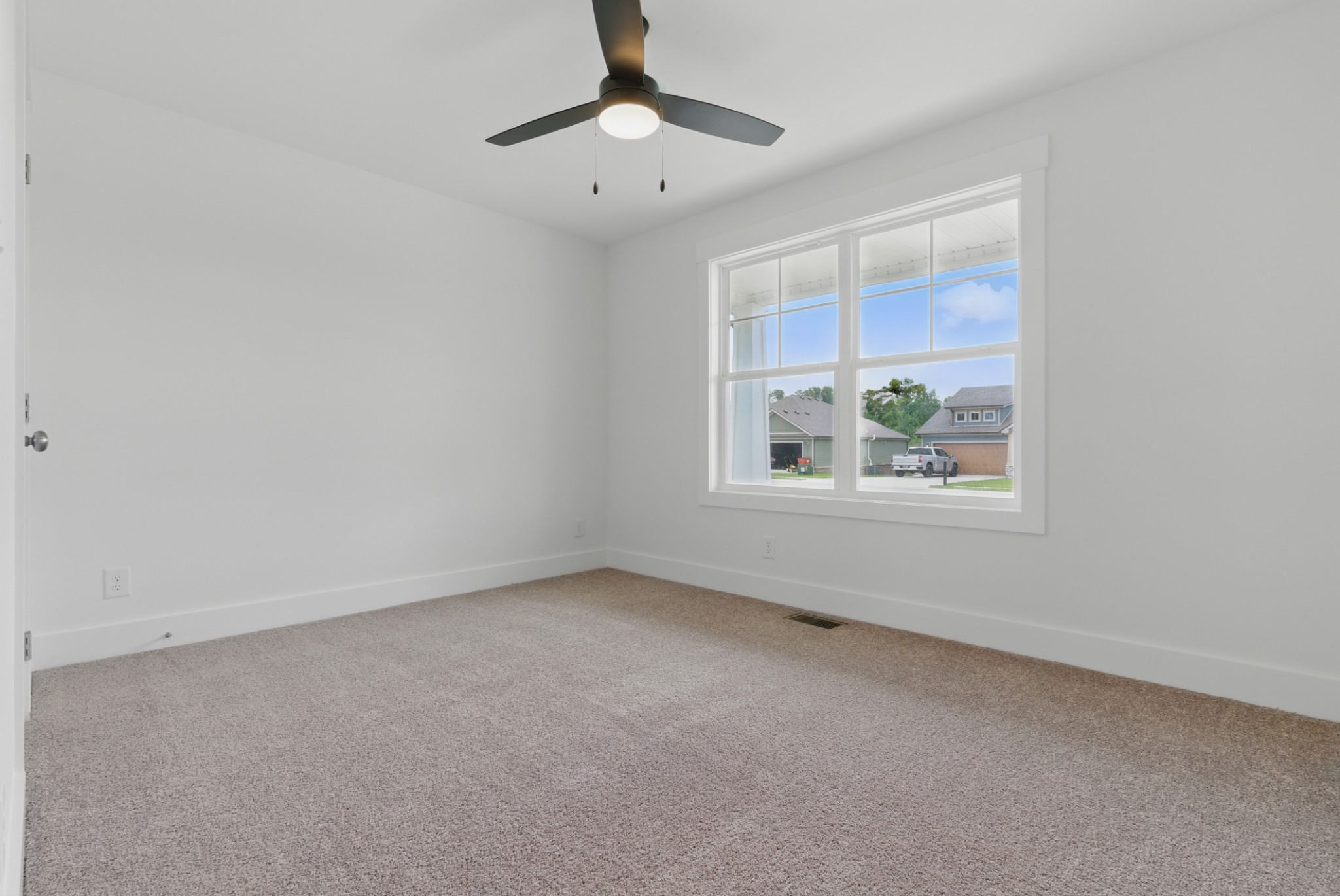 1565 Collins View Way Property Photo 40