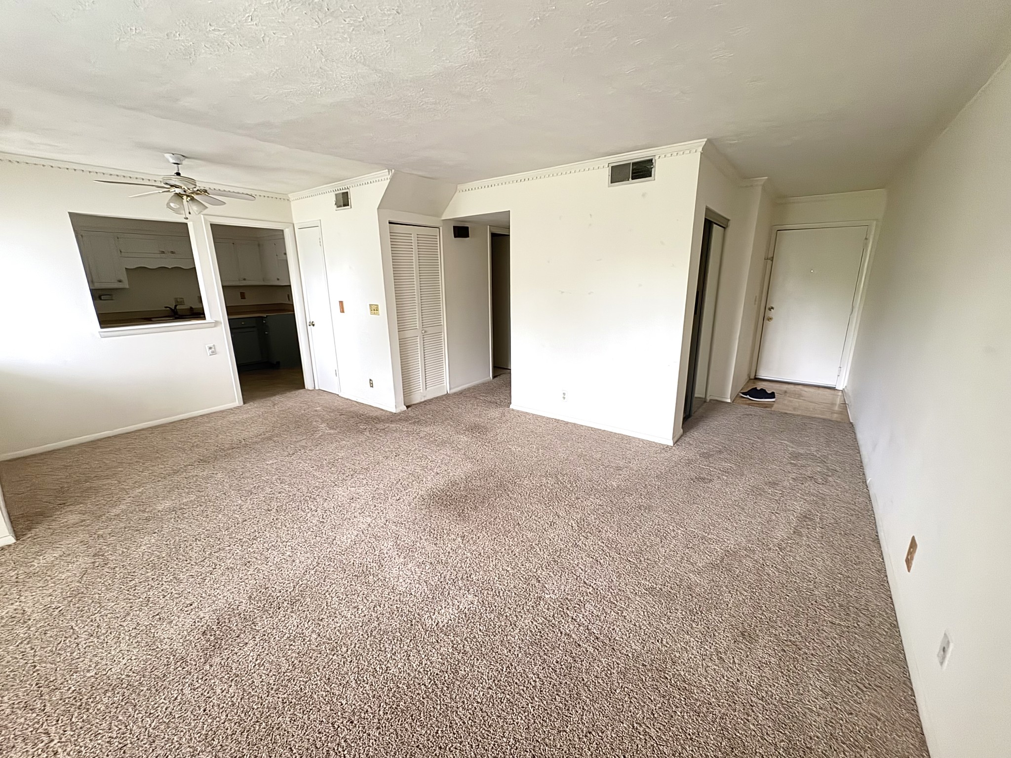 5324 Edmonson Pike Property Photo 8