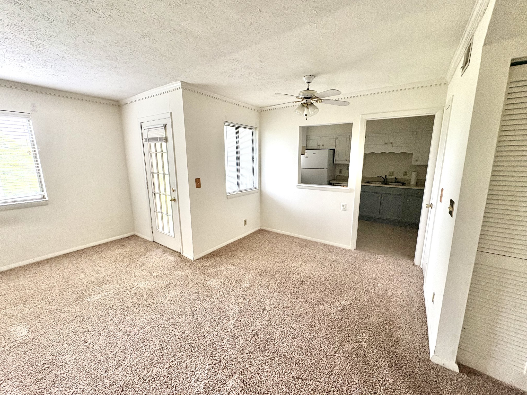 5324 Edmonson Pike Property Photo 9