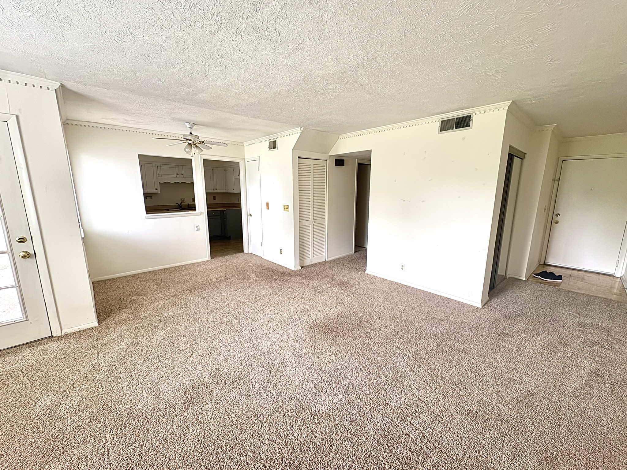 5324 Edmonson Pike Property Photo 10