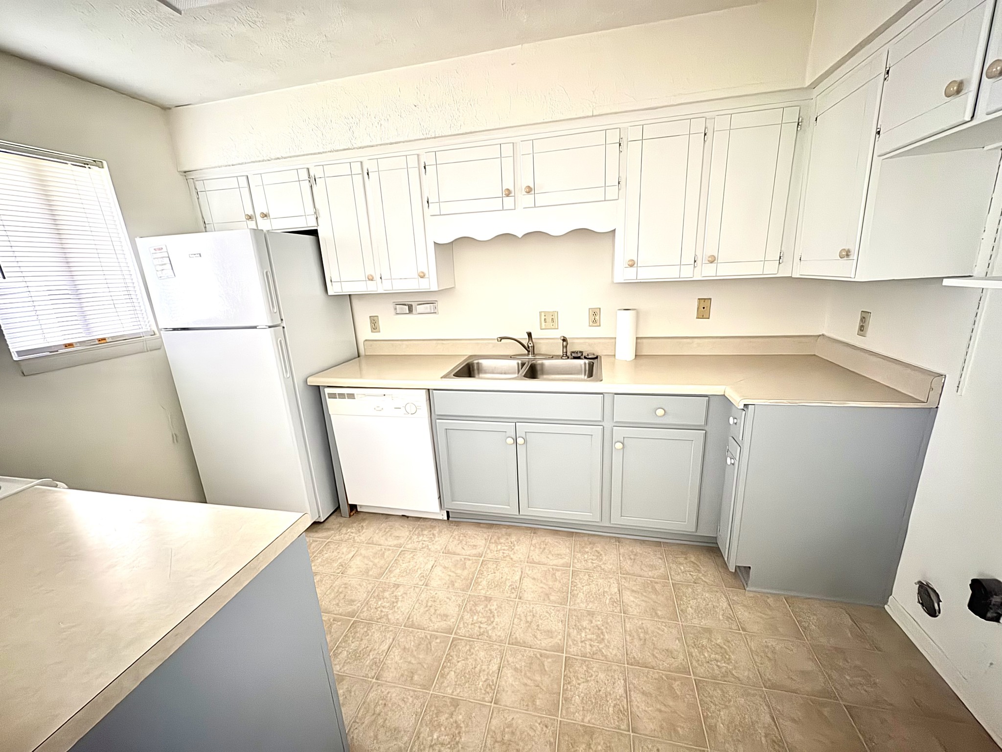 5324 Edmonson Pike Property Photo 11