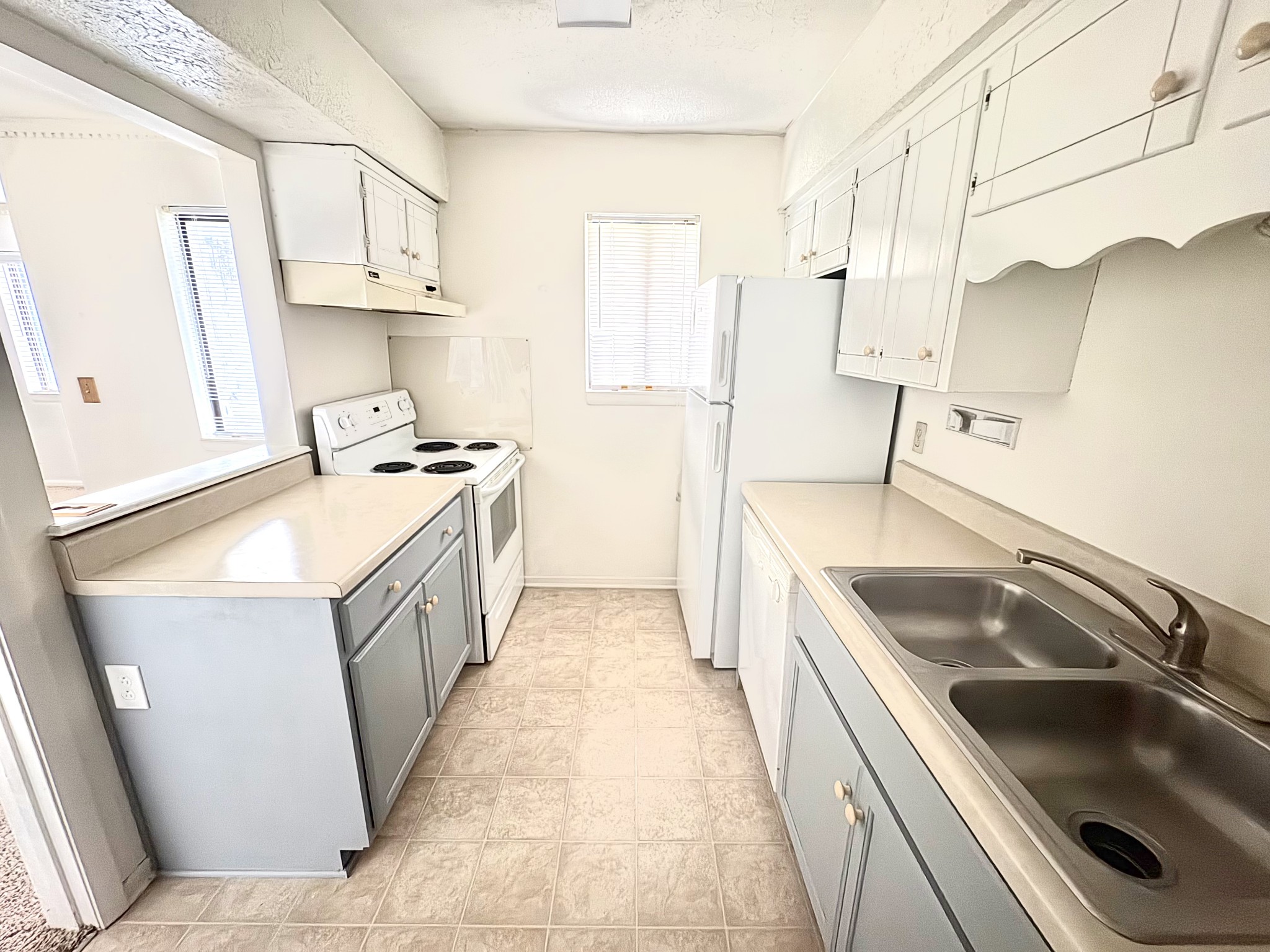 5324 Edmonson Pike Property Photo 12