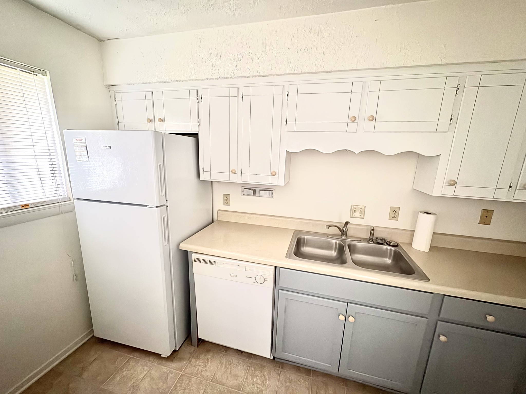 5324 Edmonson Pike Property Photo 14