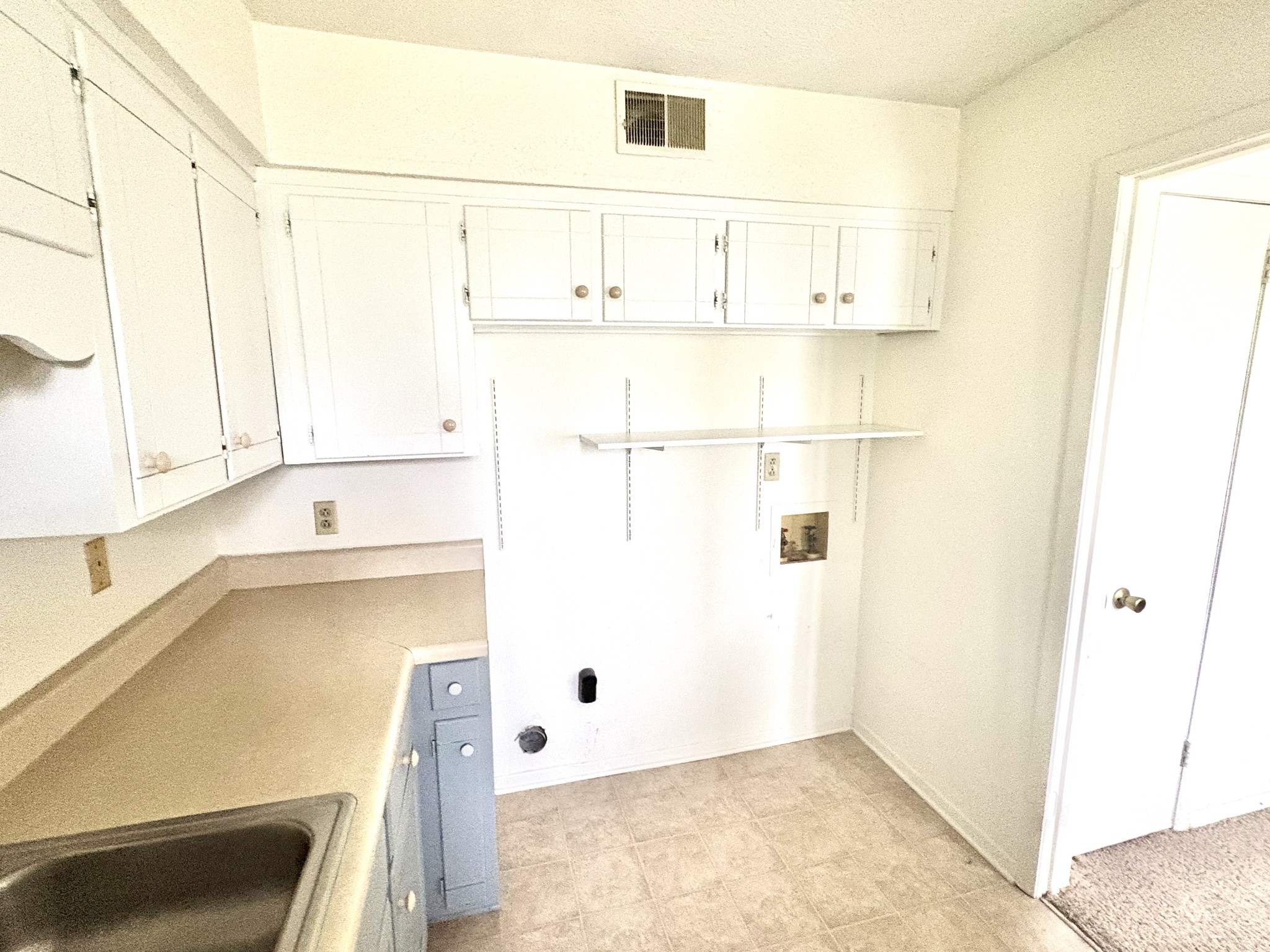 5324 Edmonson Pike Property Photo 16